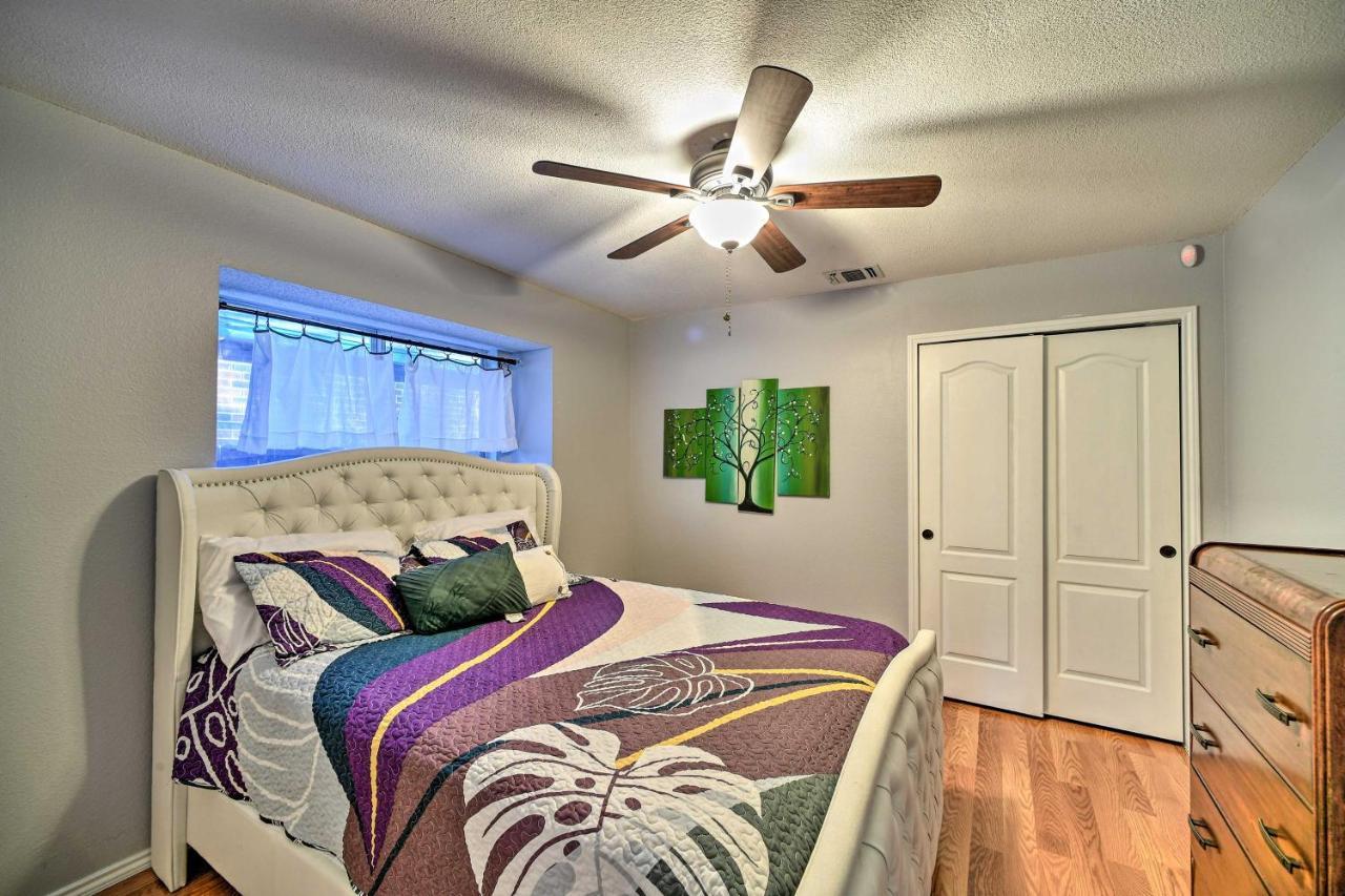 Peaceful Oasis With Private Pool And Grill Holiday home San Antonio