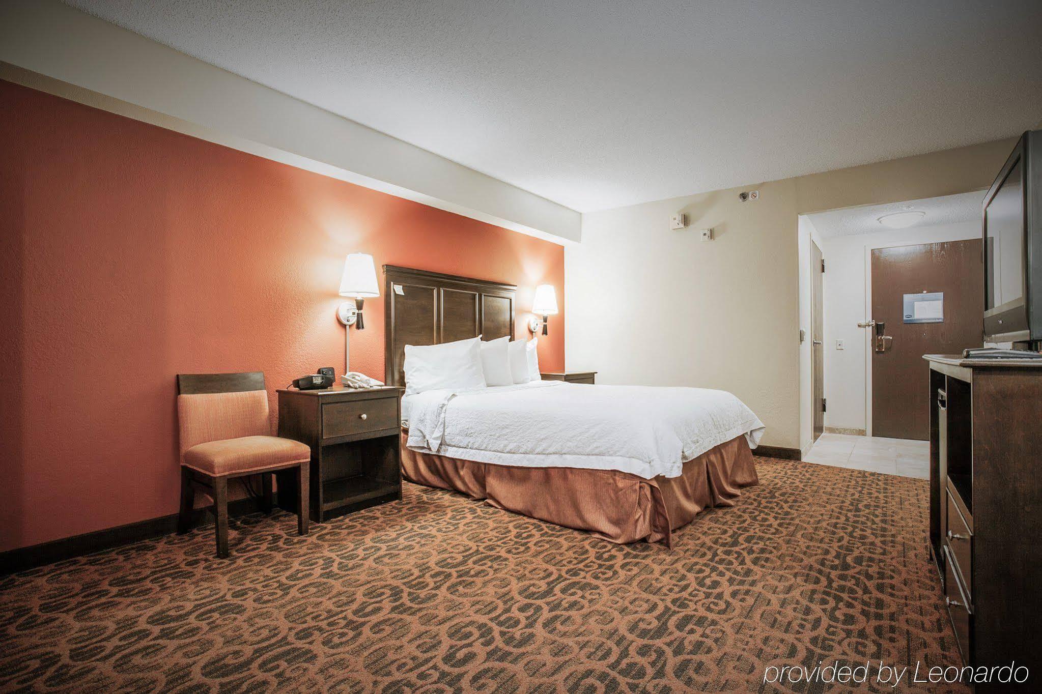 Hotel Hampton Downtown