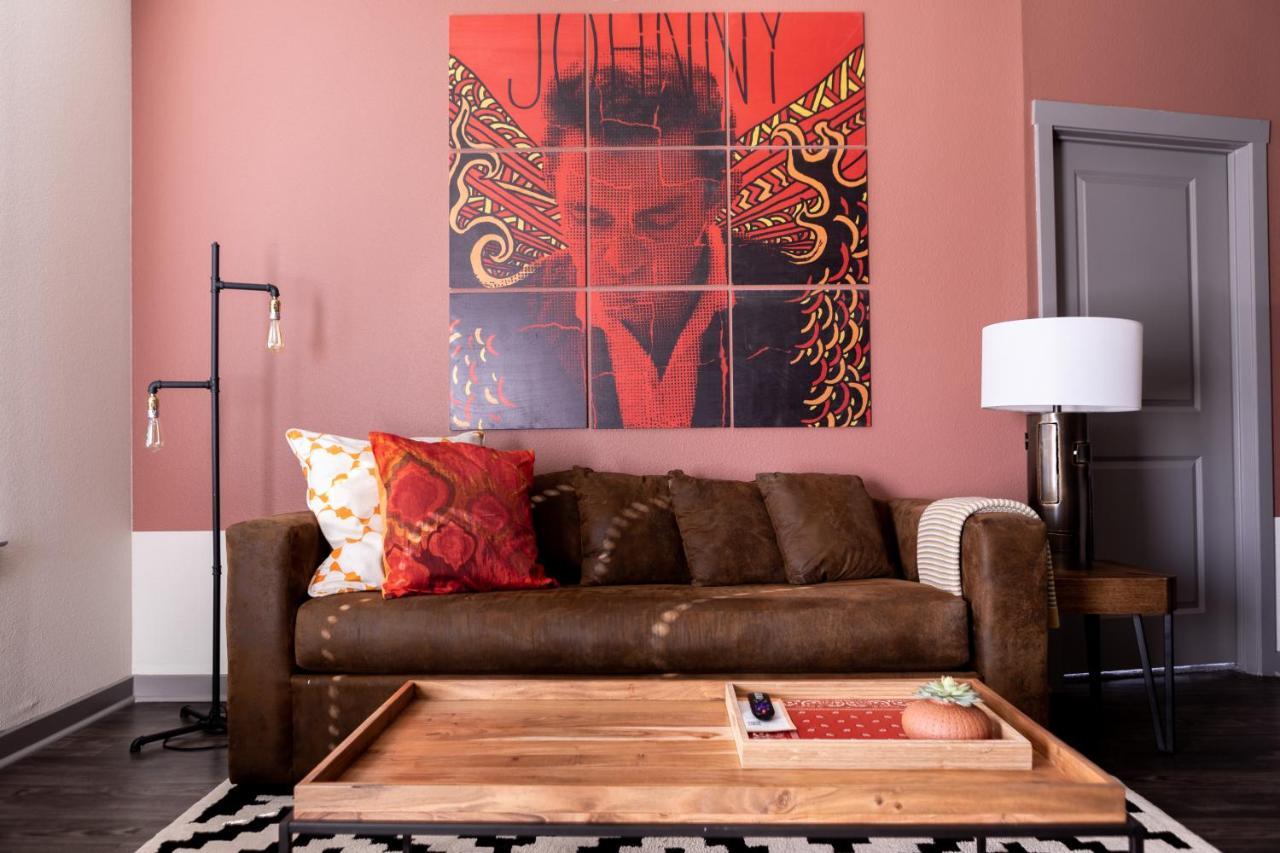 Wanderjaunt - Alamo Heights Apartment