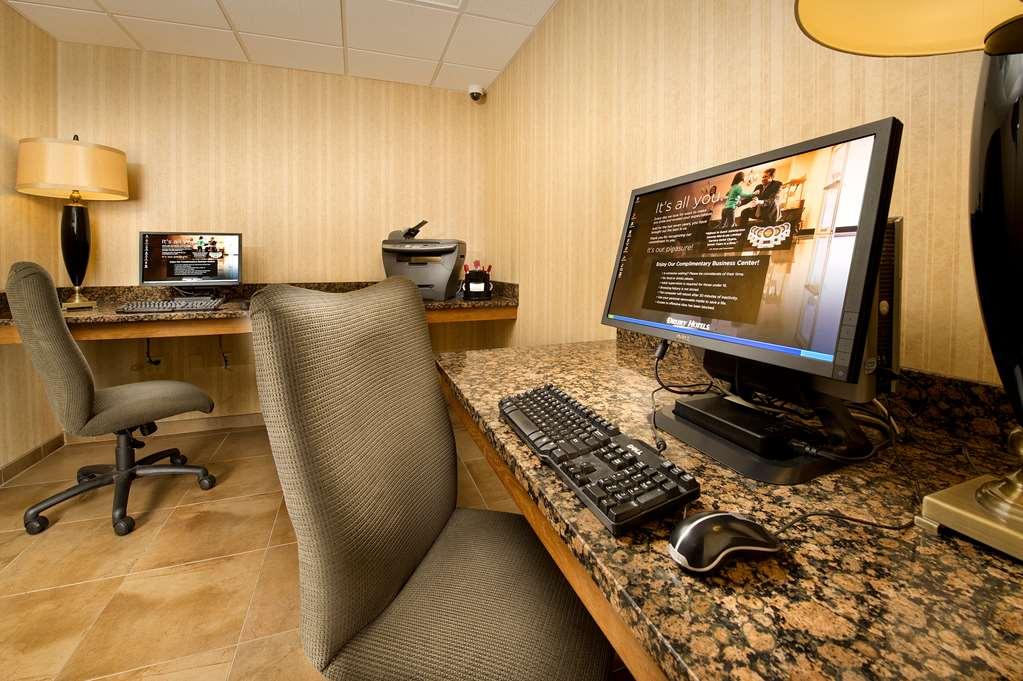 Drury & Near La Cantera Hotel 3*