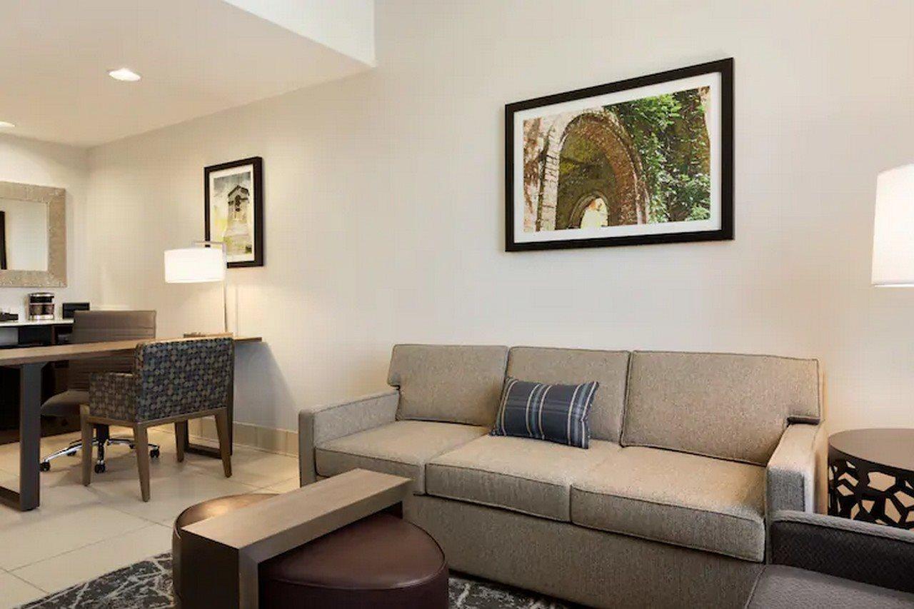 Embassy Brooks Base & 4* San Antonio