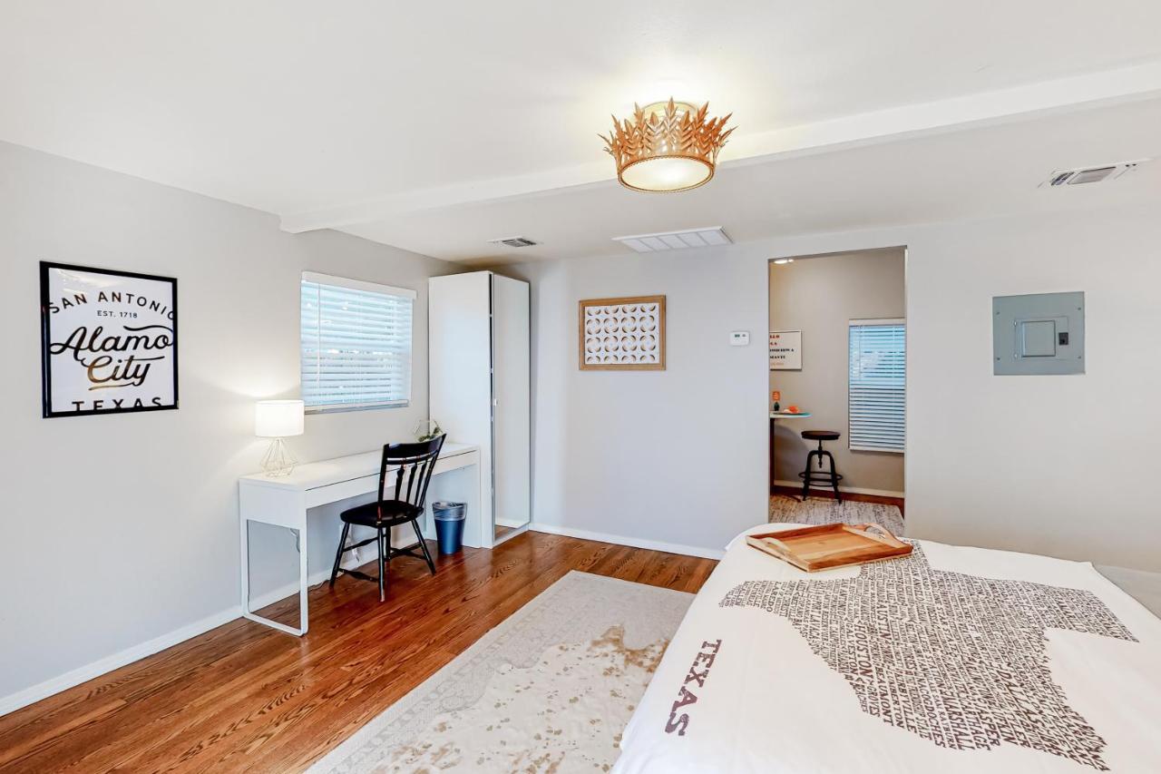 The Cedar House Holiday home San Antonio