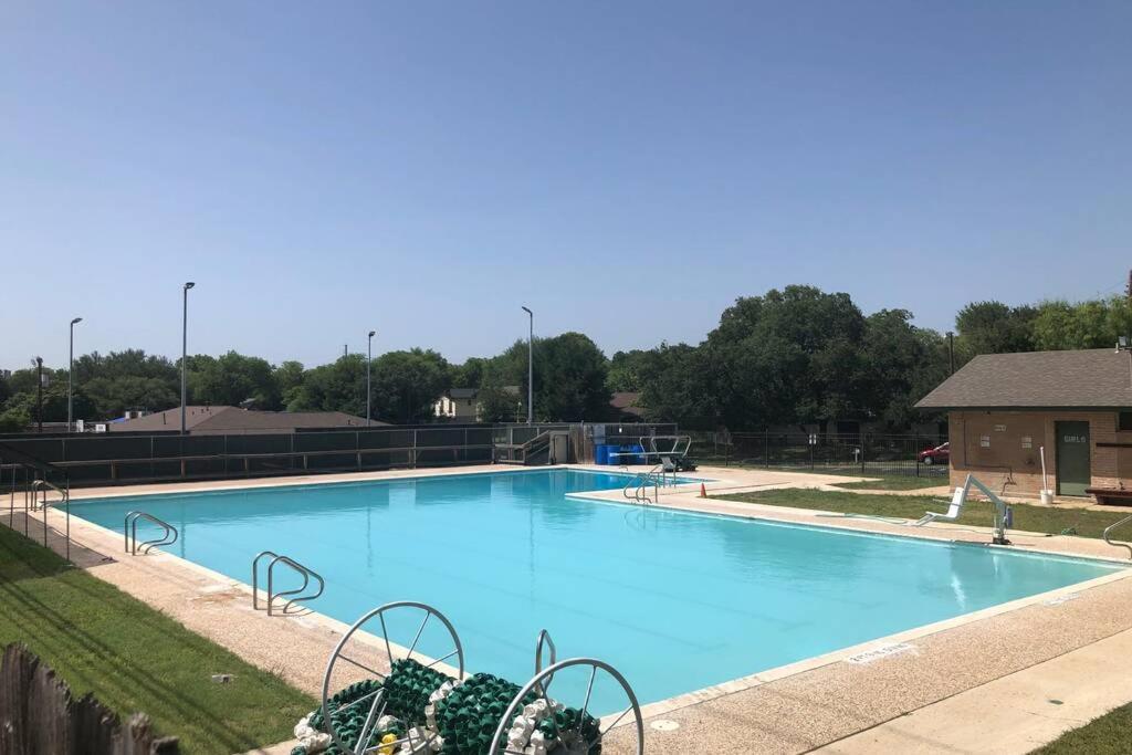 Holiday home Cyc Mega House With Bbq Gazebo San Antonio