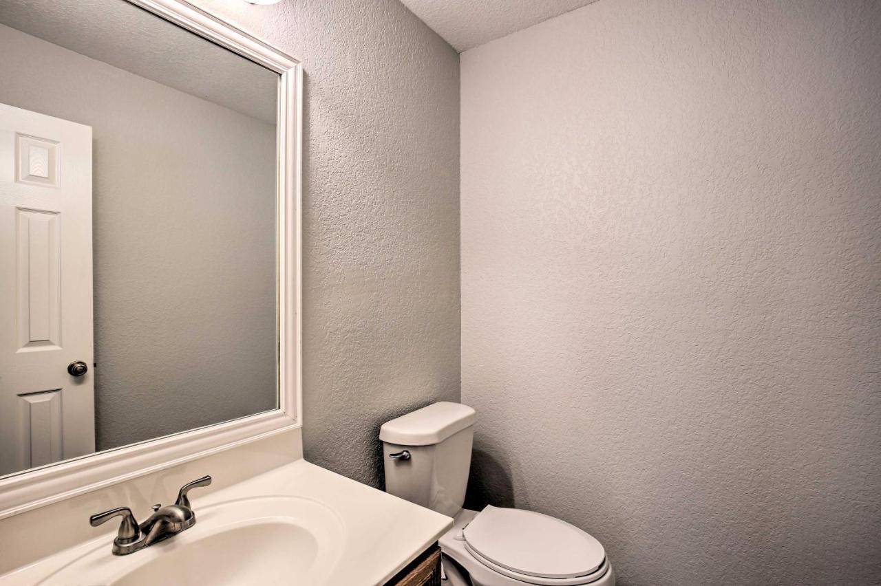 Spacious About 9 Miles To Usta! * San Antonio