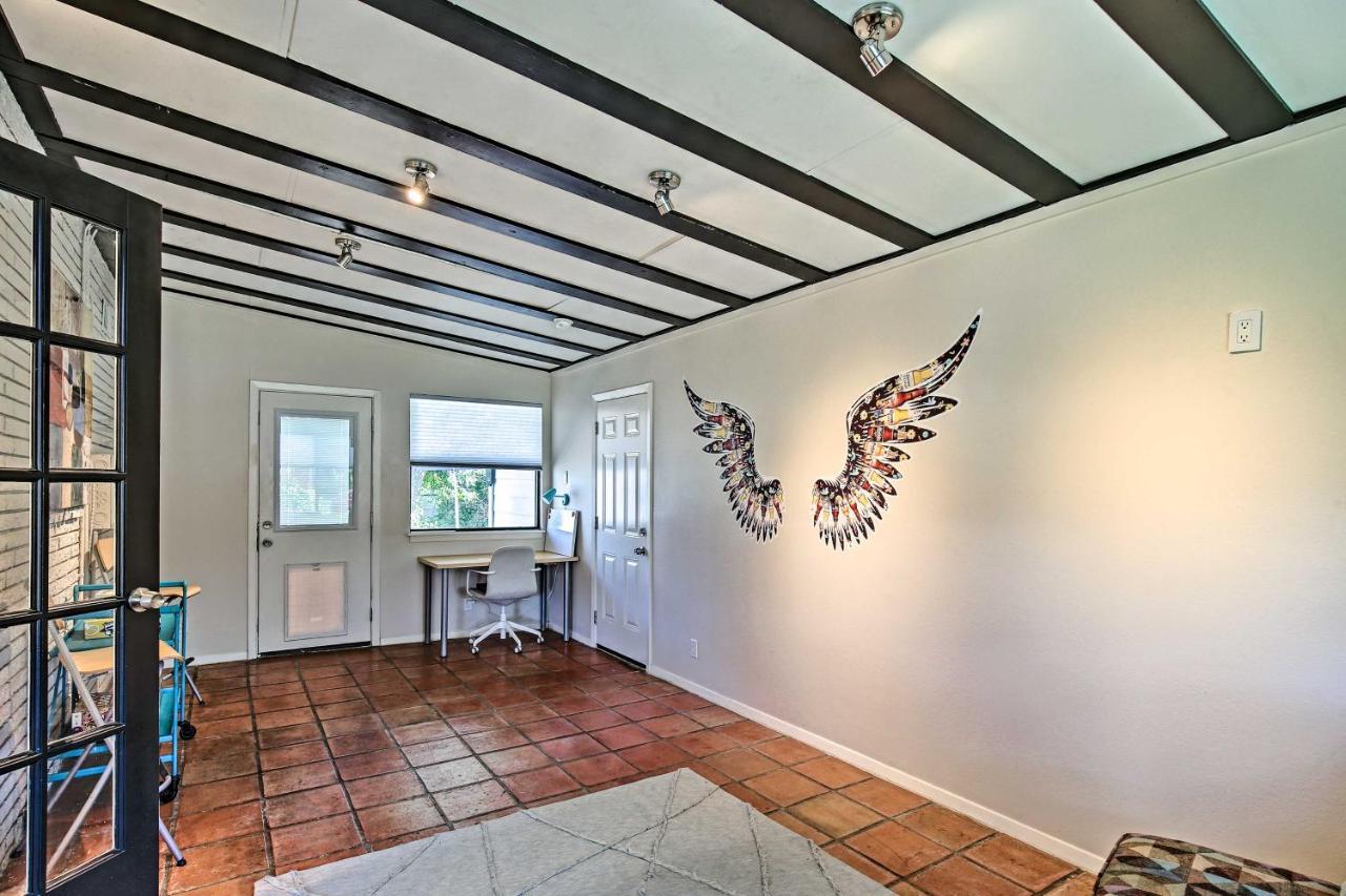 Bright And Modern Texas Getaway - 7 Mi To The Alamo! San Antonio