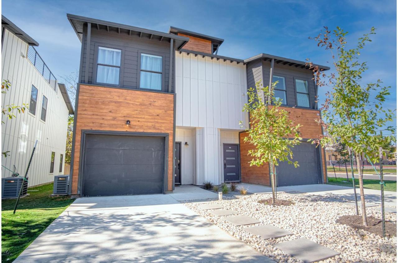 Spectacular 3 Bedroom 2 And A Half Ba Near Downtown * San Antonio