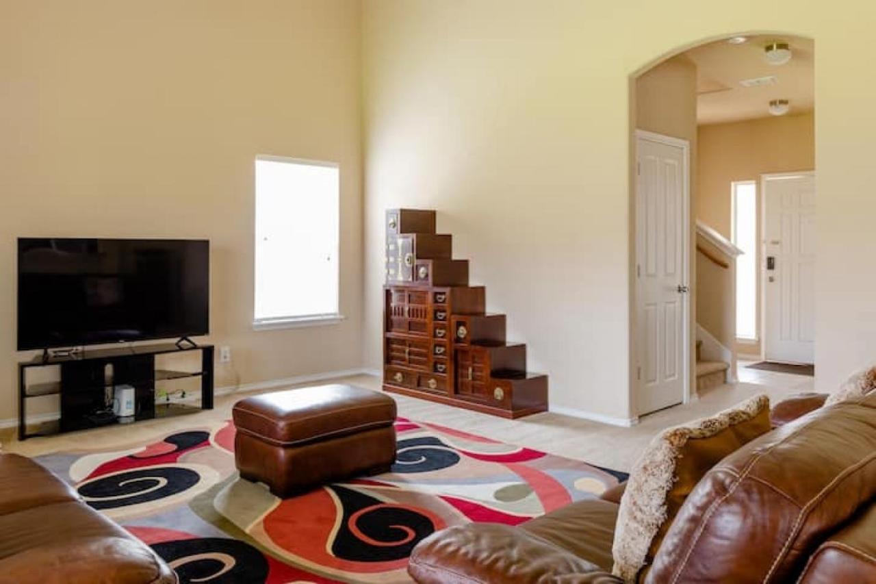 Hero's Away From - Fun Family Getaway Holiday home *
