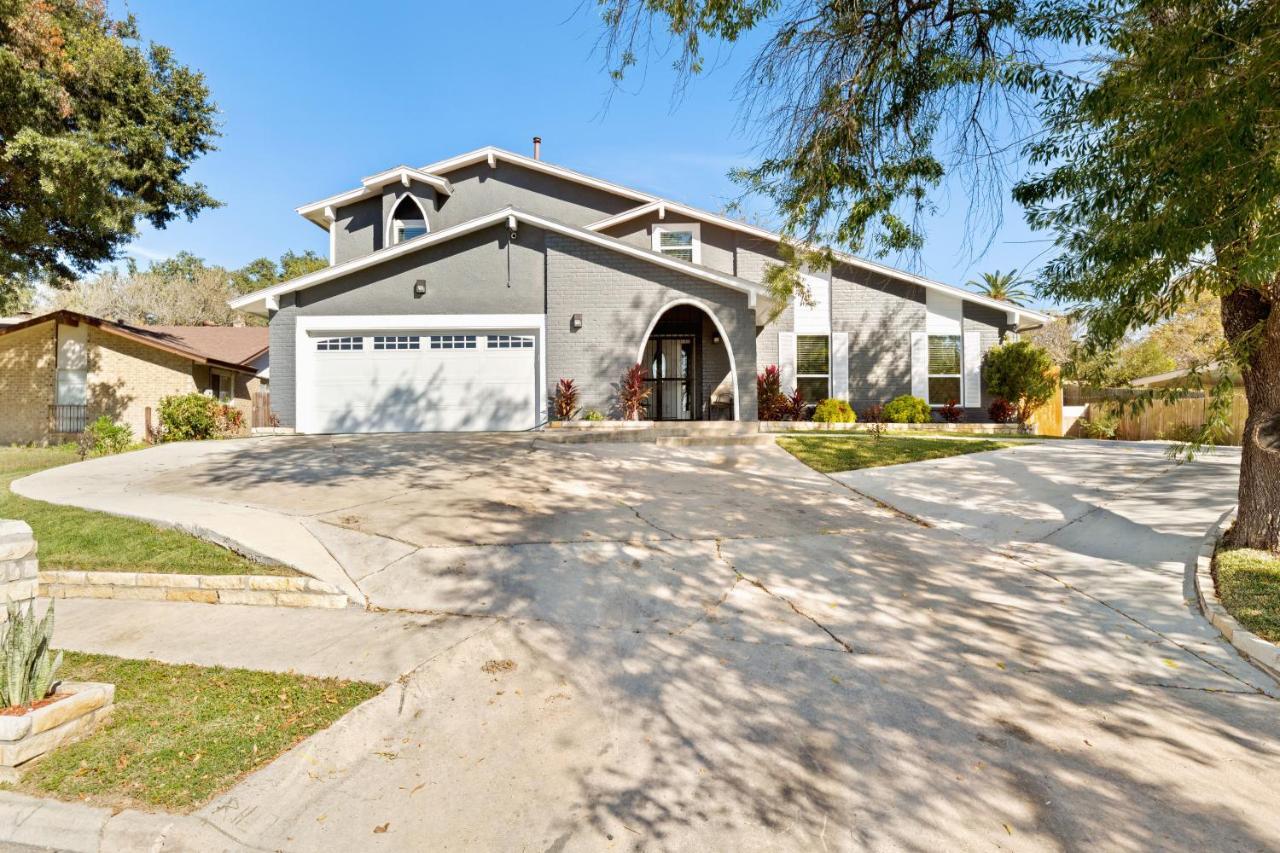 Cyc Mega House With Bbq Gazebo * San Antonio