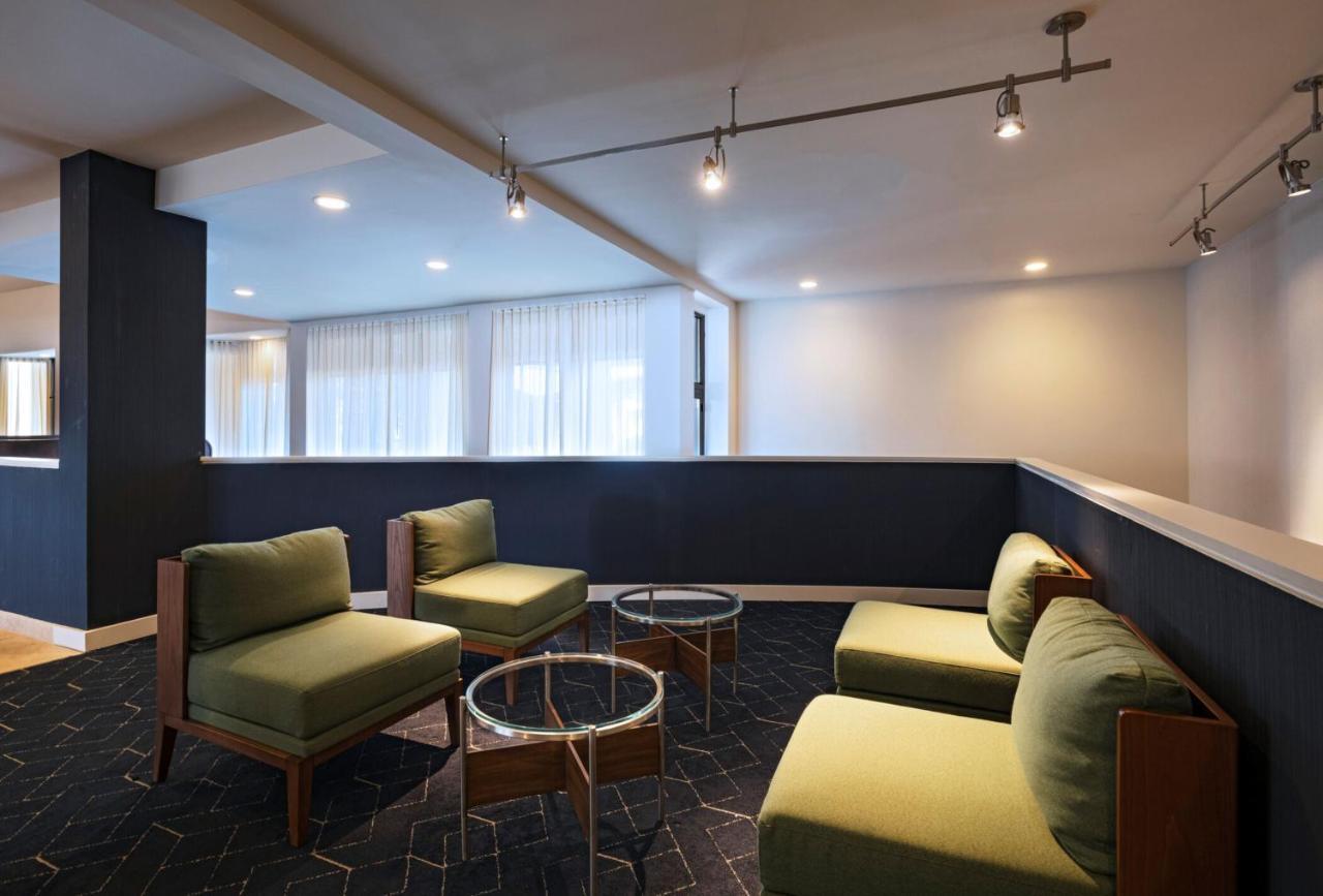 Courtyard By Marriott Medical Center 3*