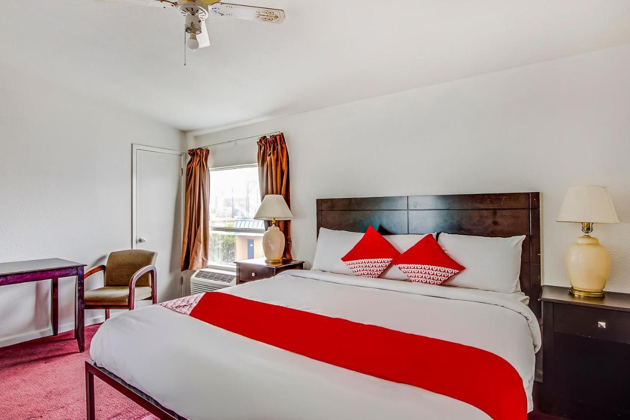 Motel Americas Value Airport South San Antonio