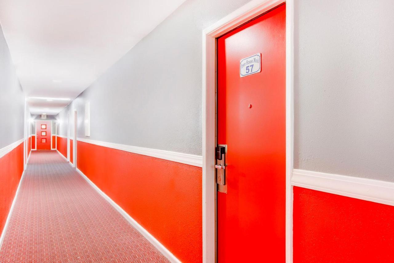 Motel Americas Value Airport South San Antonio