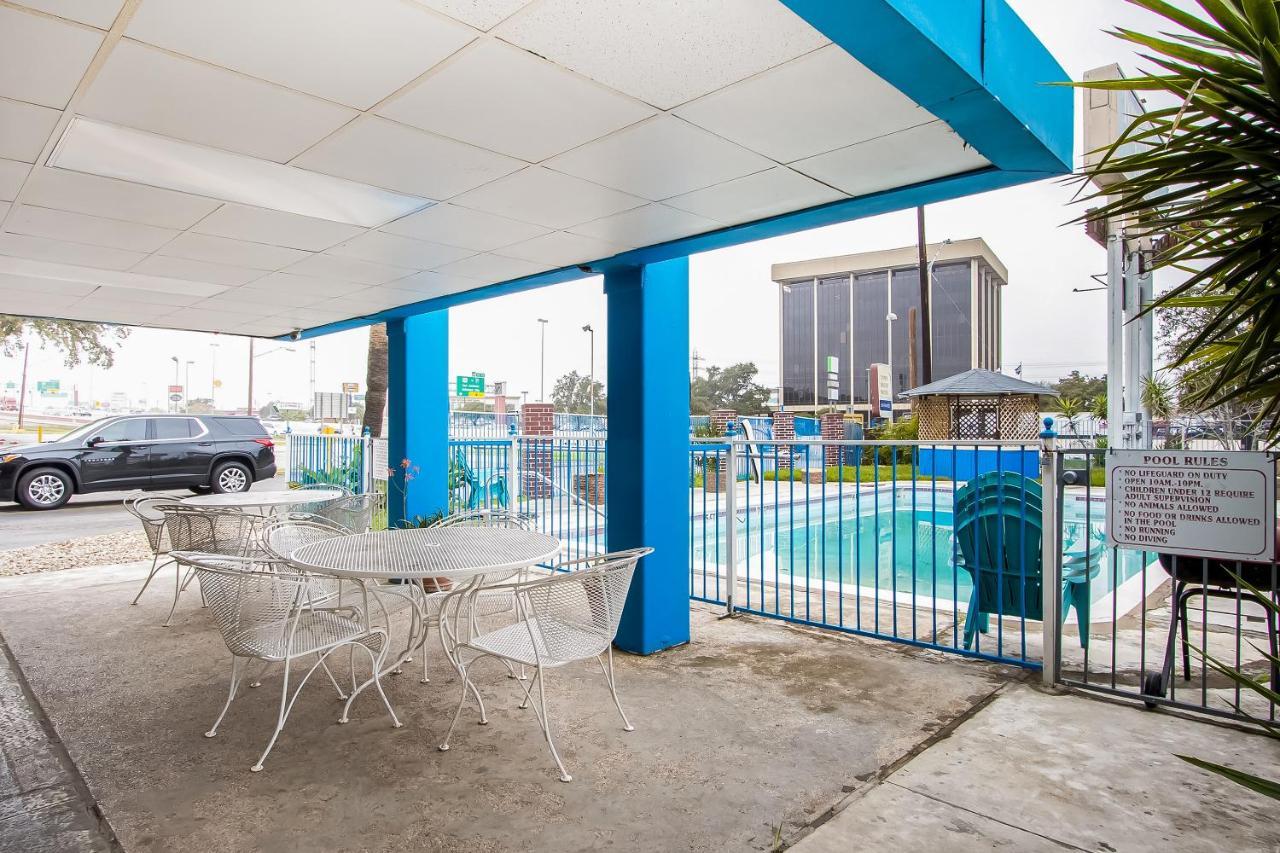Motel Americas Value Airport South