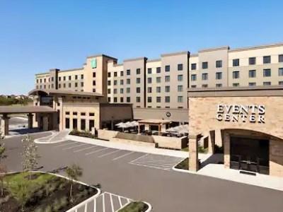 Embassy Brooks Base & Hotel San Antonio