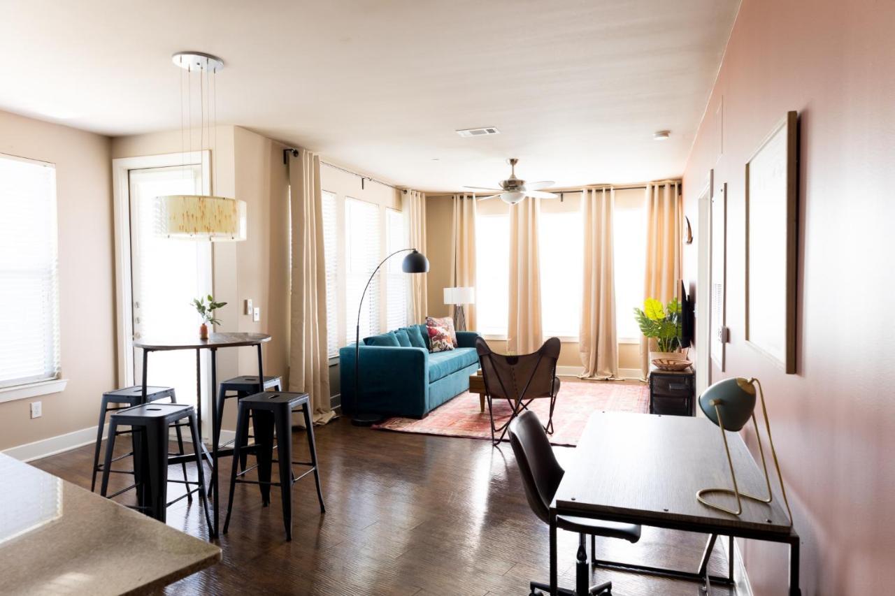Wanderjaunt - Southtown Apartments Apartment *