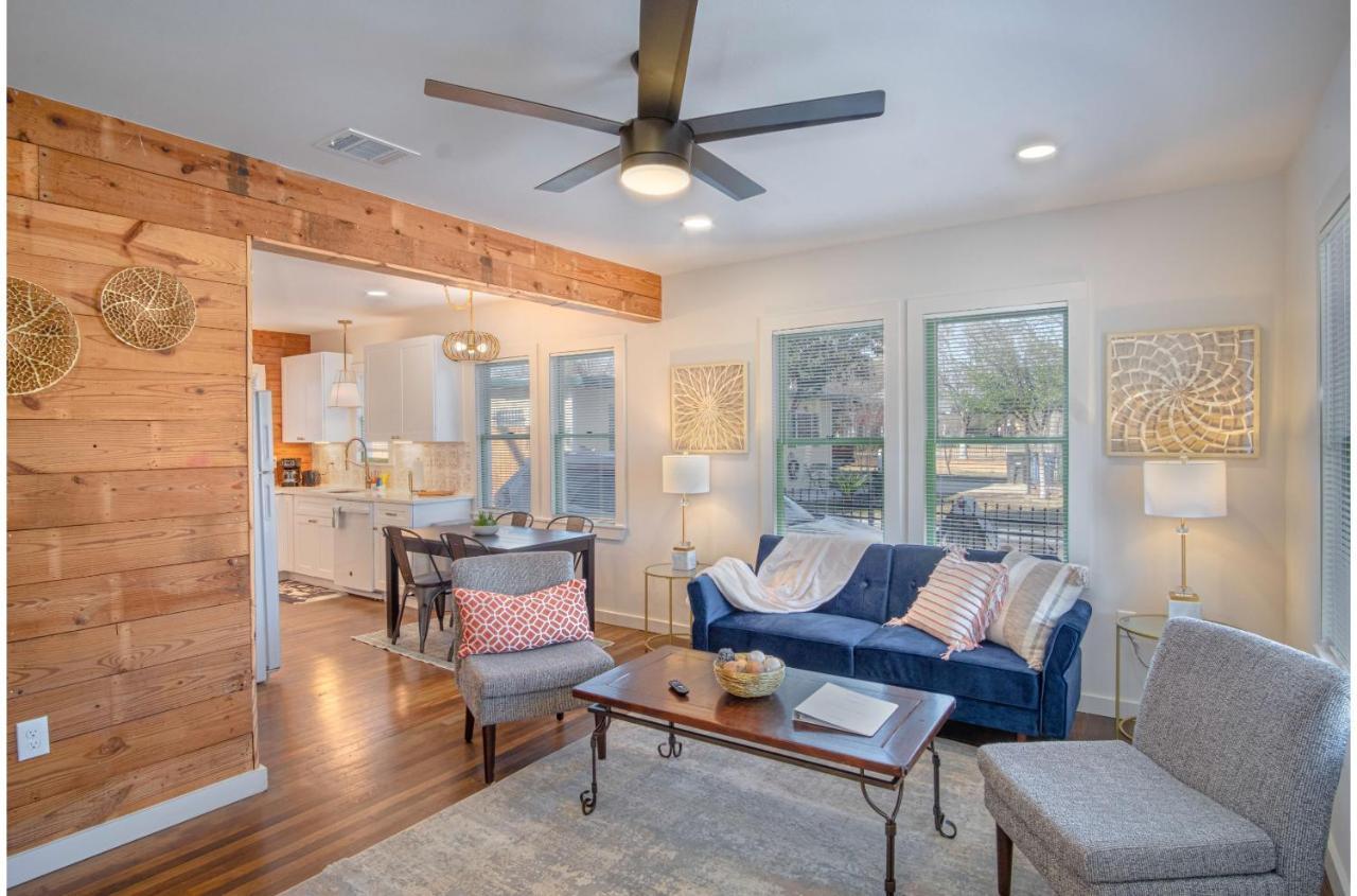 Dazzling 3 Br2 Ba Near Downtown Tower Americas San Antonio