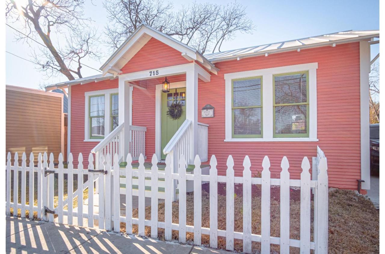 Dazzling 3 Br2 Ba Near Downtown Tower Americas San Antonio