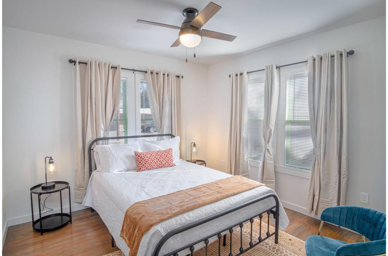 Dazzling 3 Br2 Ba Near Downtown Tower Americas San Antonio