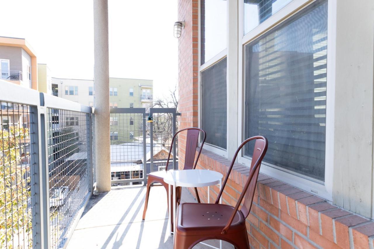 Wanderjaunt - Southtown Apartments Apartment