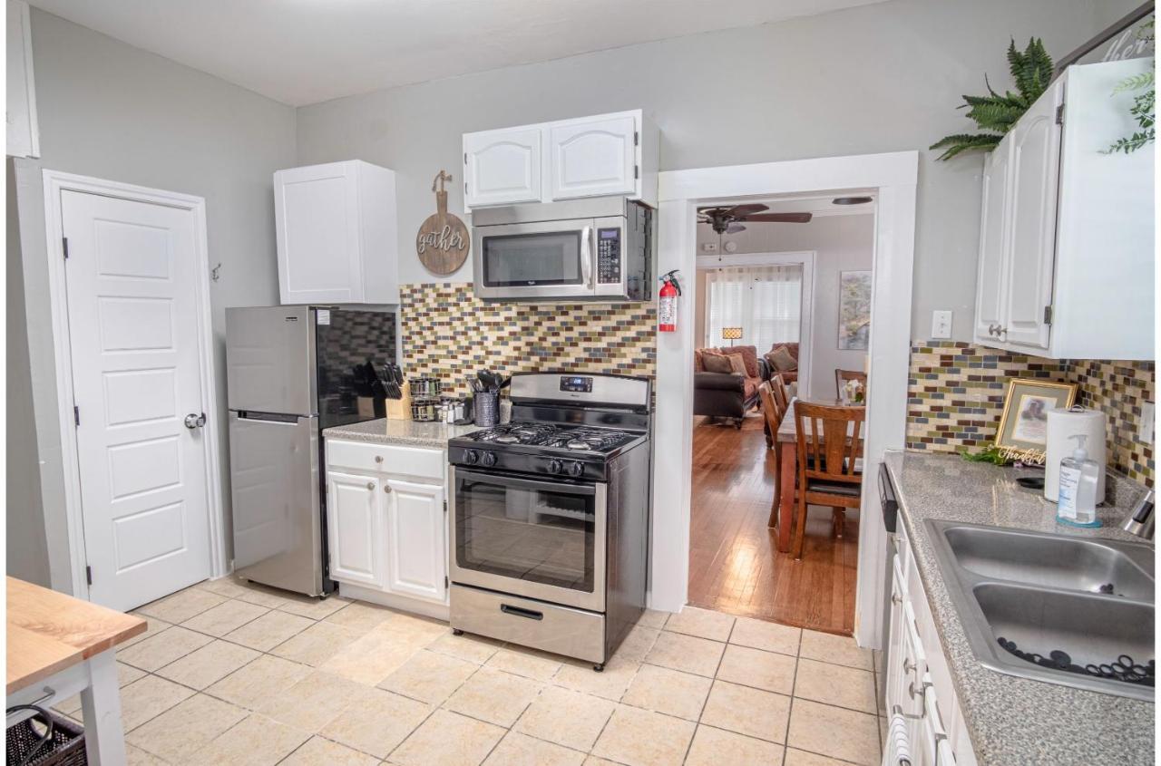 Stunning 3 Bedroom Near Dt Alamodome - Riverwalk *