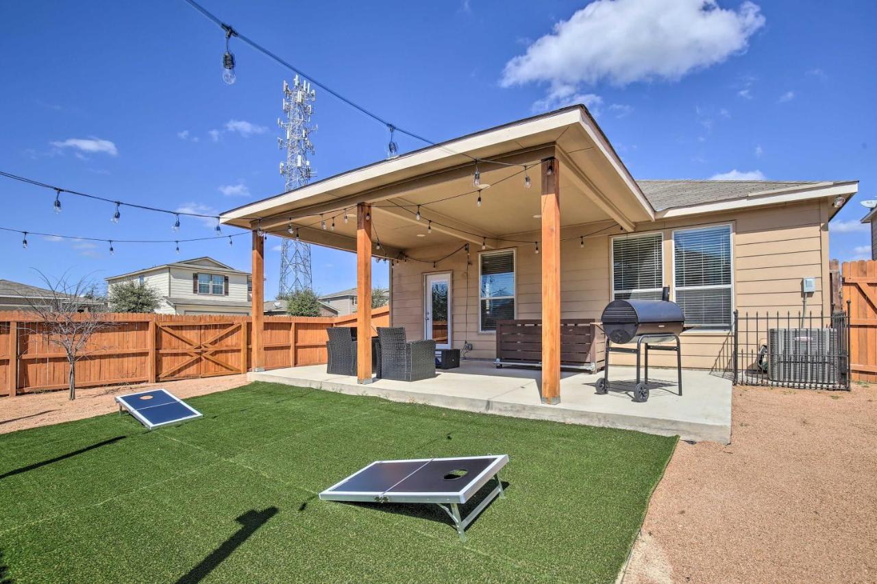With Patio And Grill Near Seaworld! *