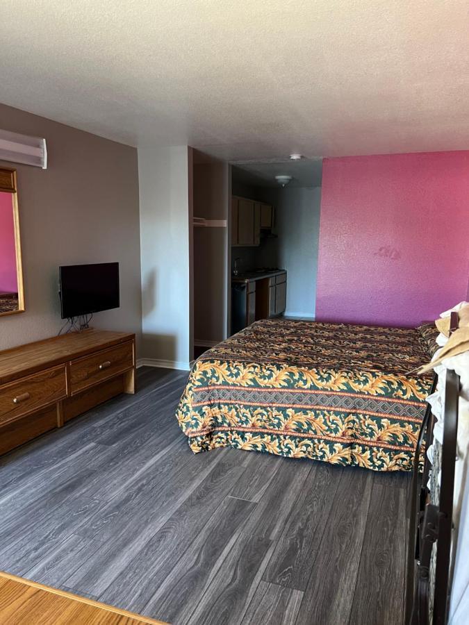 Country 2* San Antonio