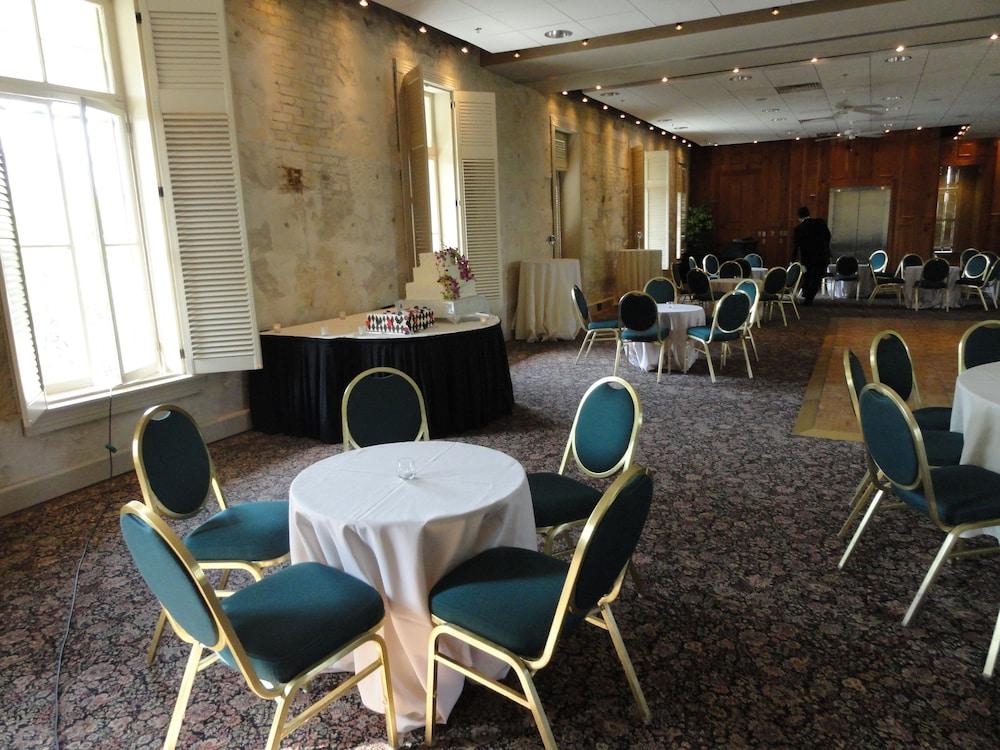Hilton Palacio Del Rio 4* San Antonio