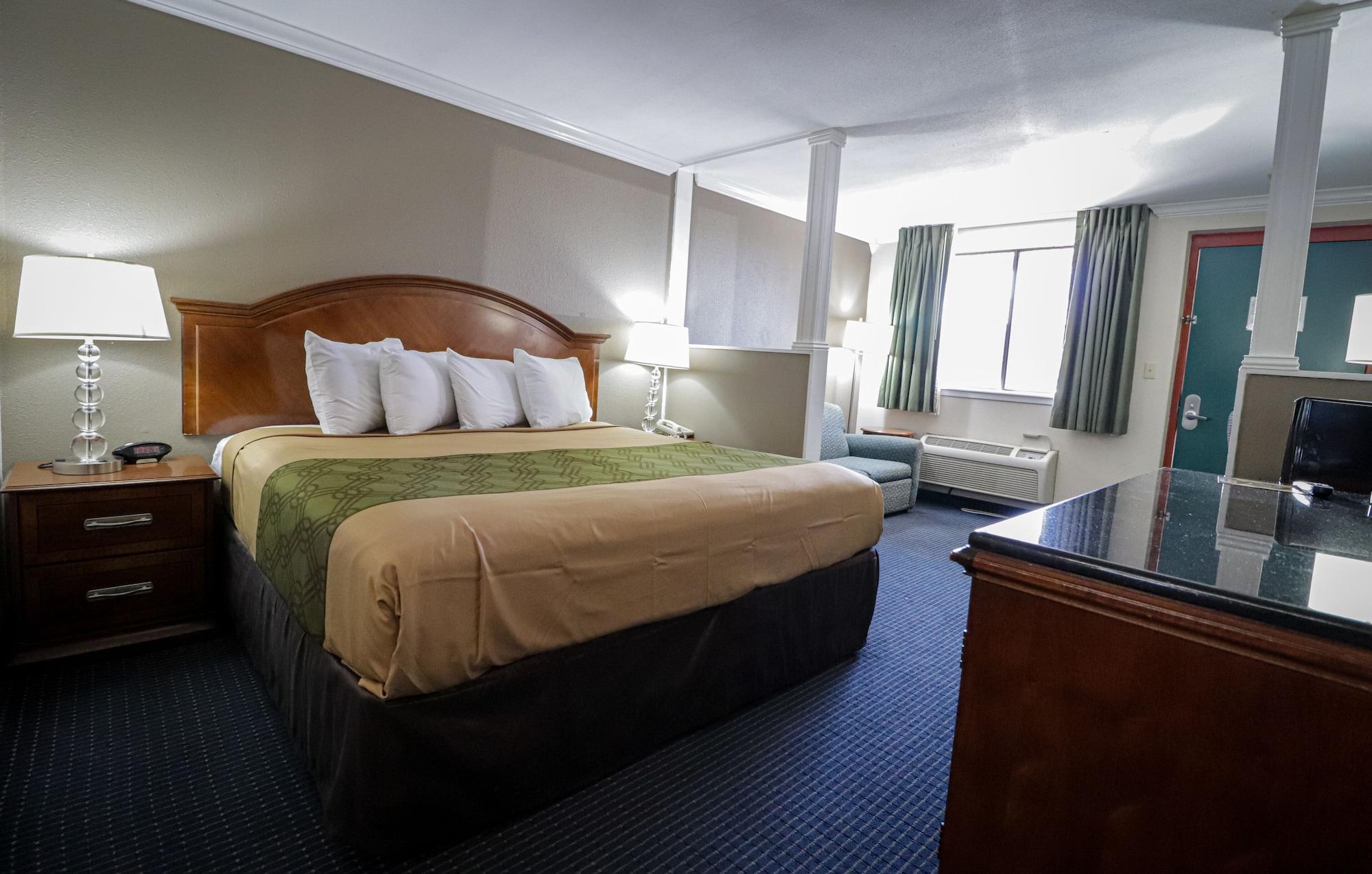 Motel &