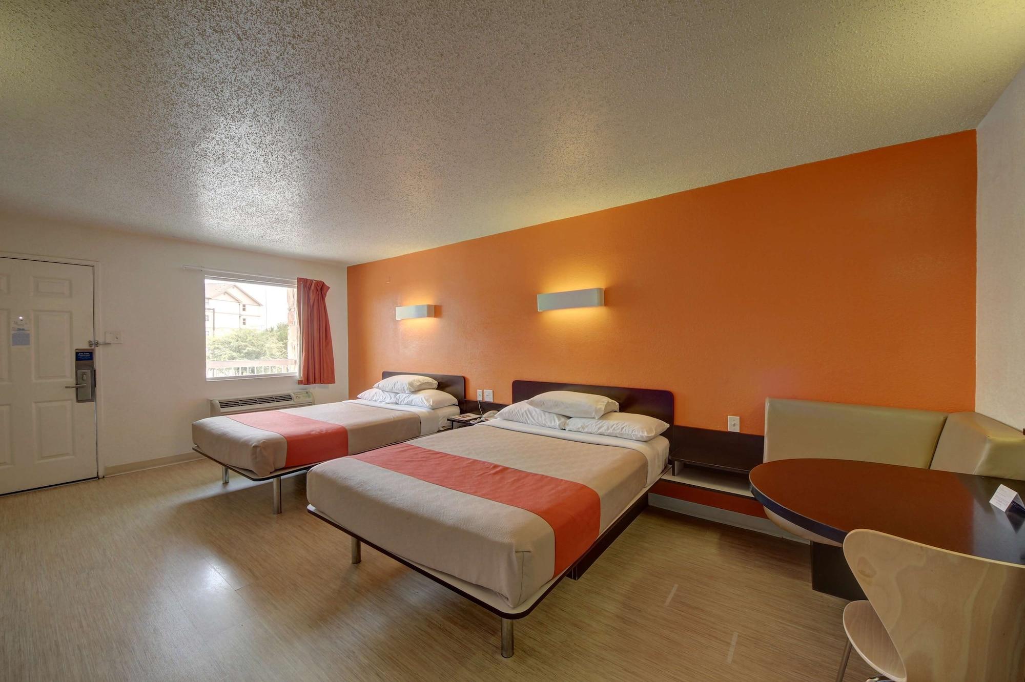 6-san Antonio, Tx - Downtown - Market Square 2*