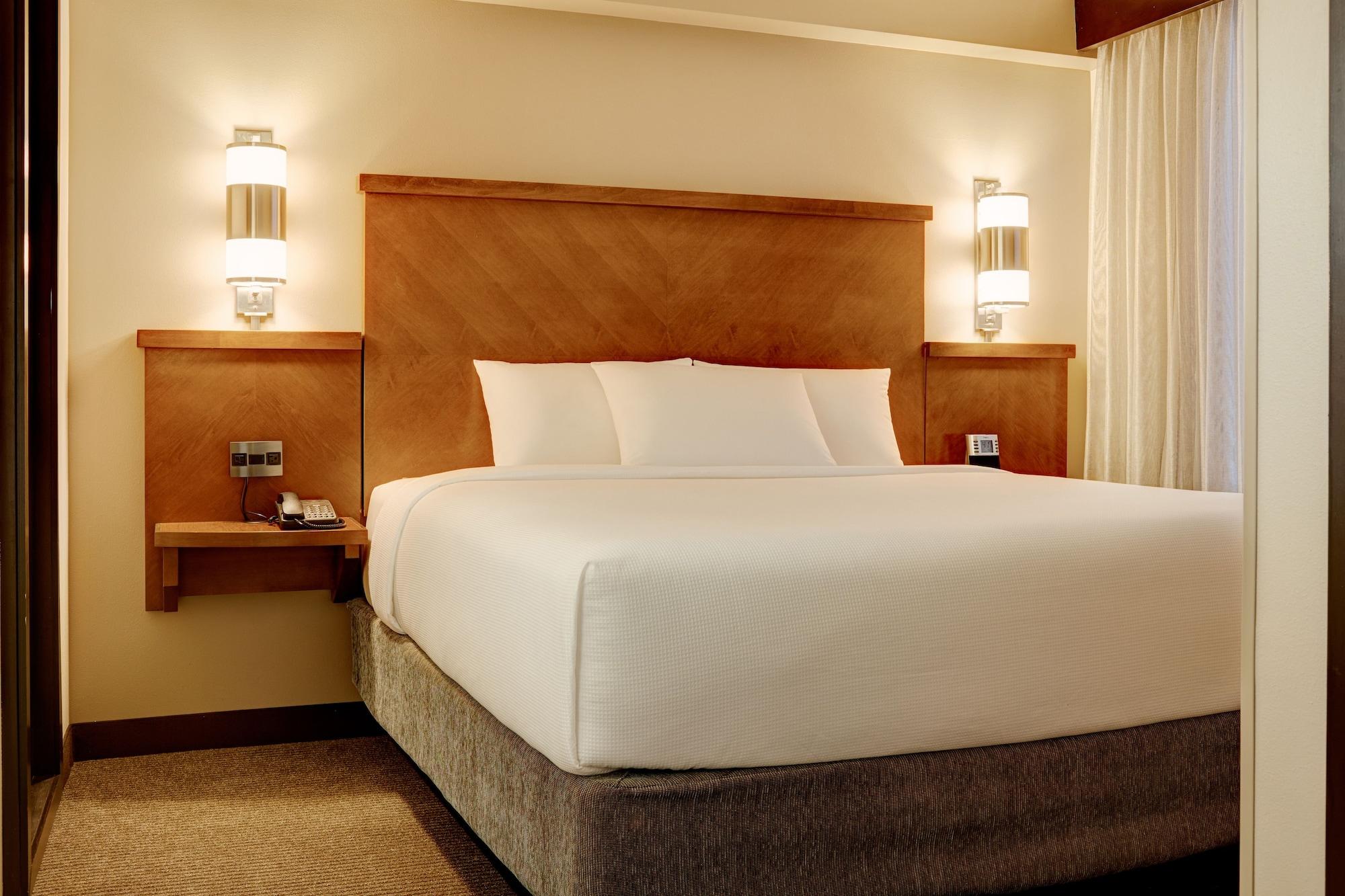 Hotel Hyatt Place Riverwalk 3*