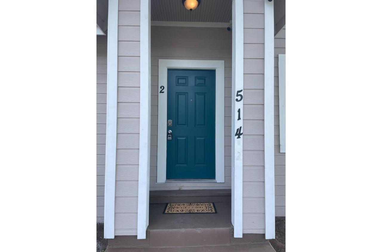 Fabulous Newly Renovated 2br1ba Near Downtown Apartment