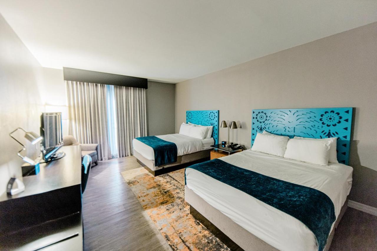 Hotel Indigo Riverwalk By Ihg 3*