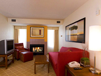 By Marriott Downtown Market Square 3*