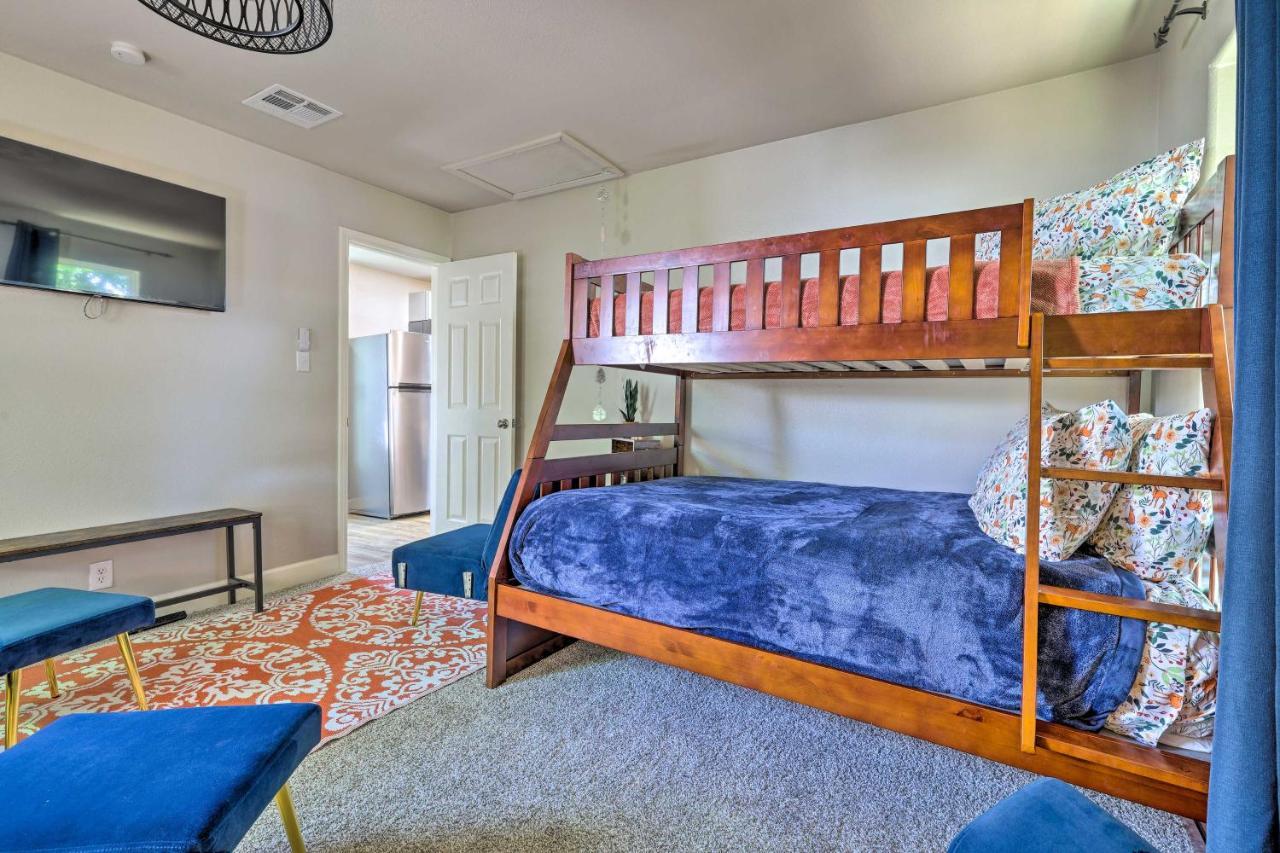 Updated Near Dtwn And Parks! Holiday home San Antonio