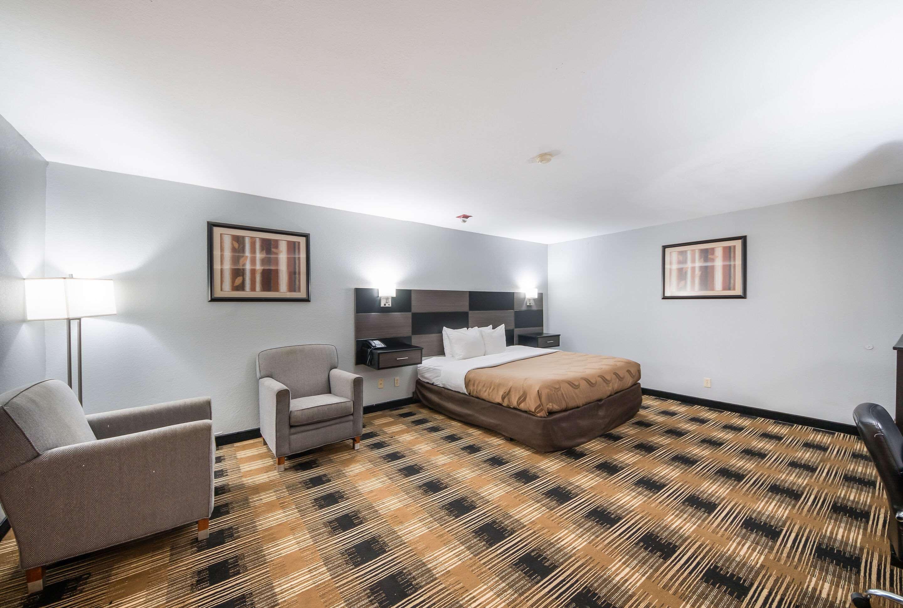 Quality Near Medical Center Inn 2*