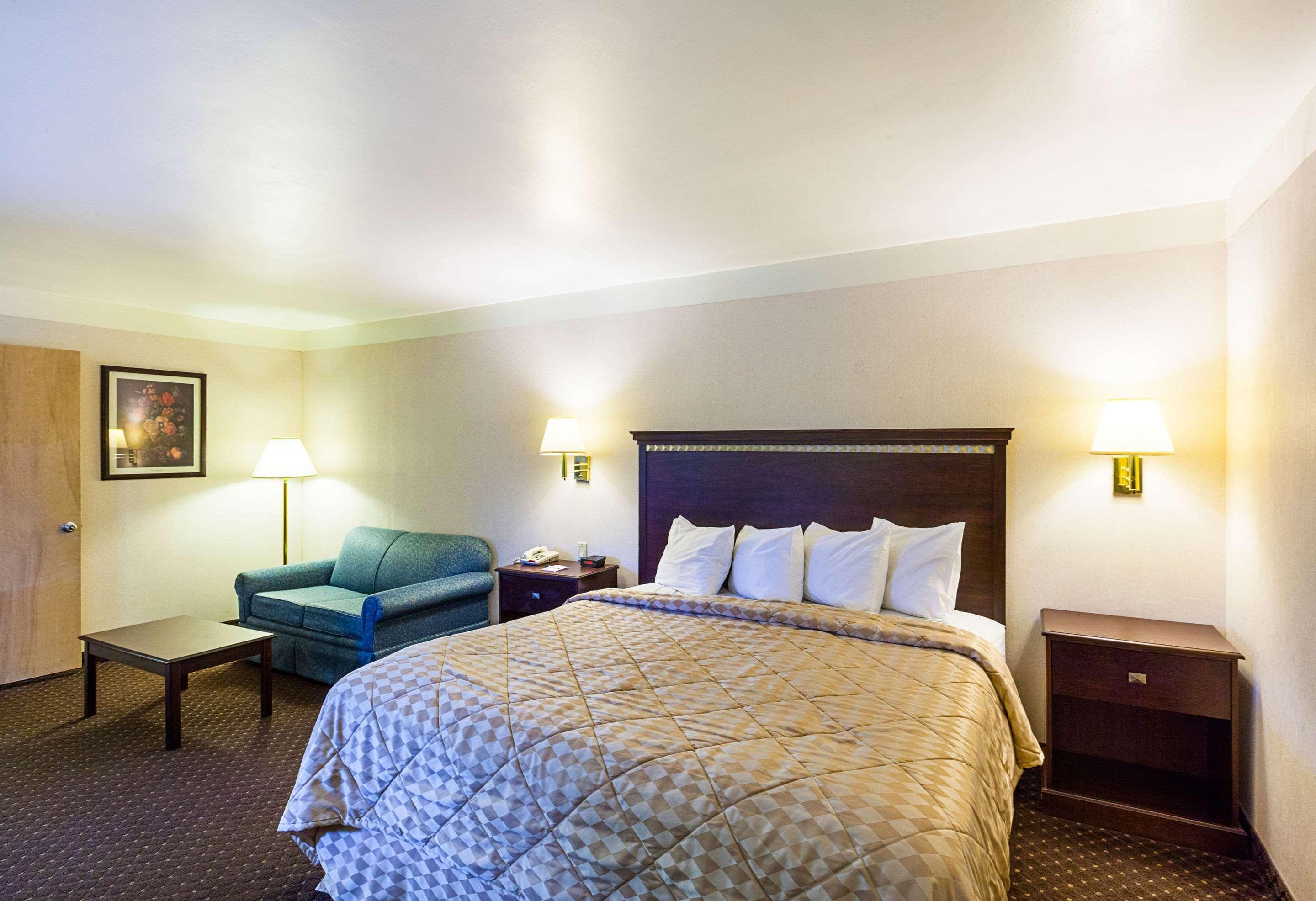 Quality Near Medical Center Inn 2*