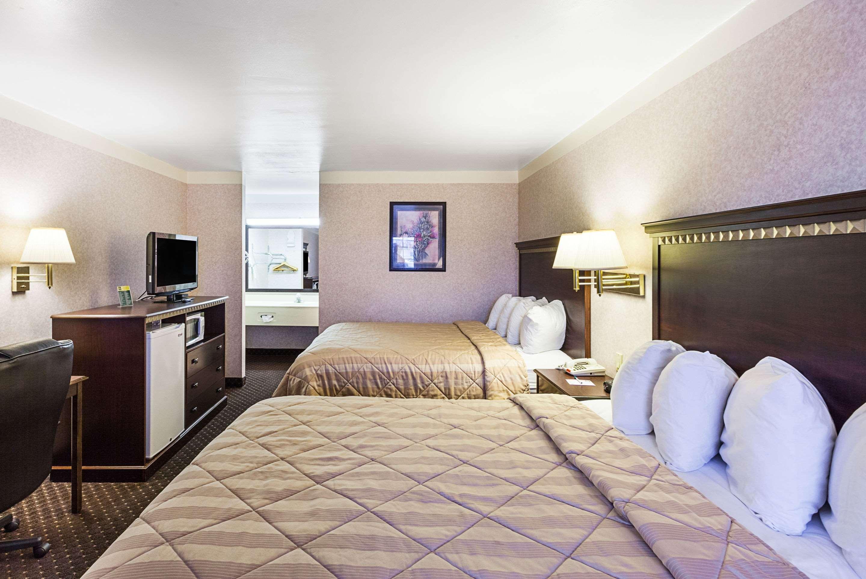 Inn Quality Near Medical Center 2*
