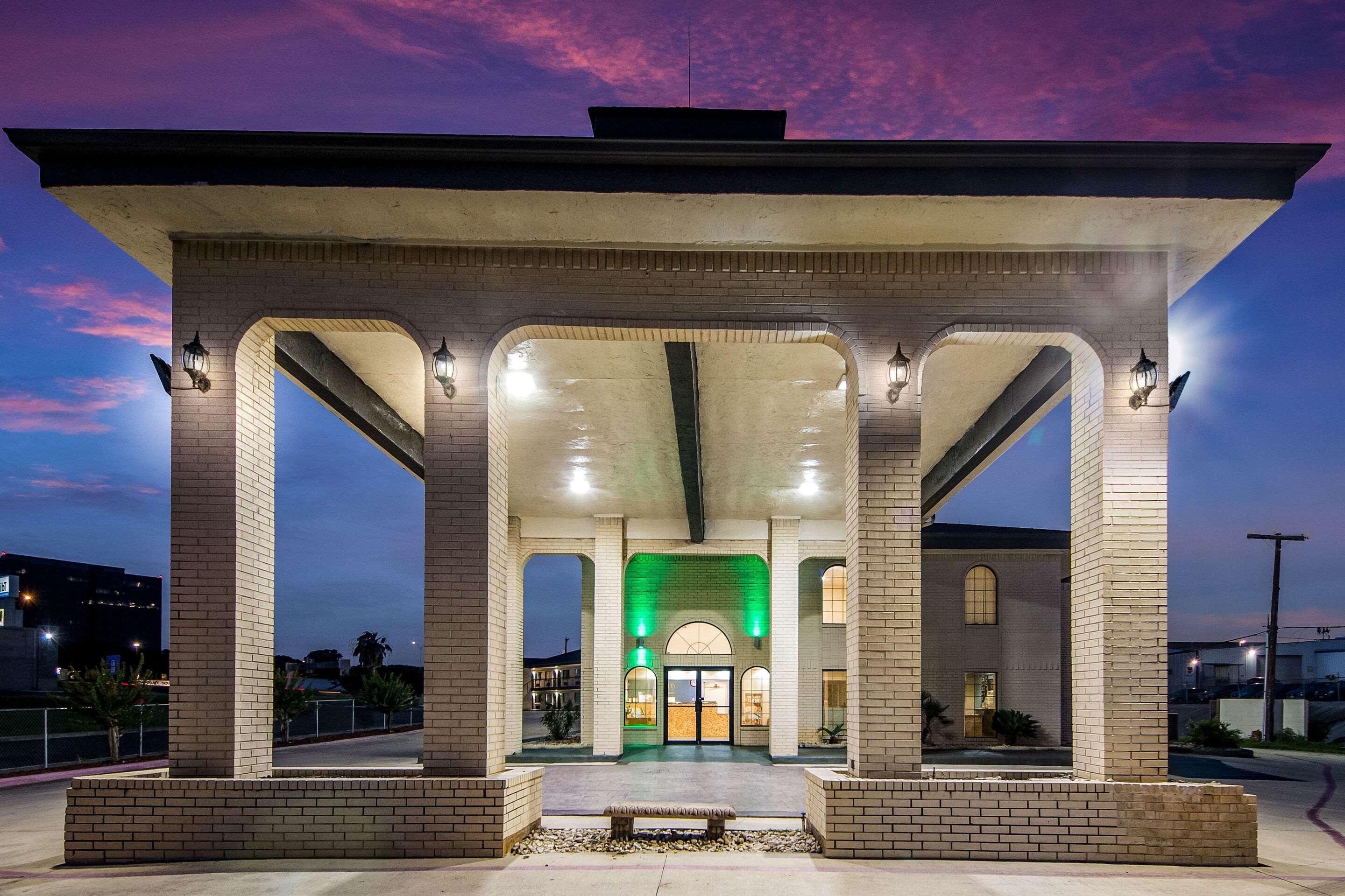 Quality Near Medical Center Inn
