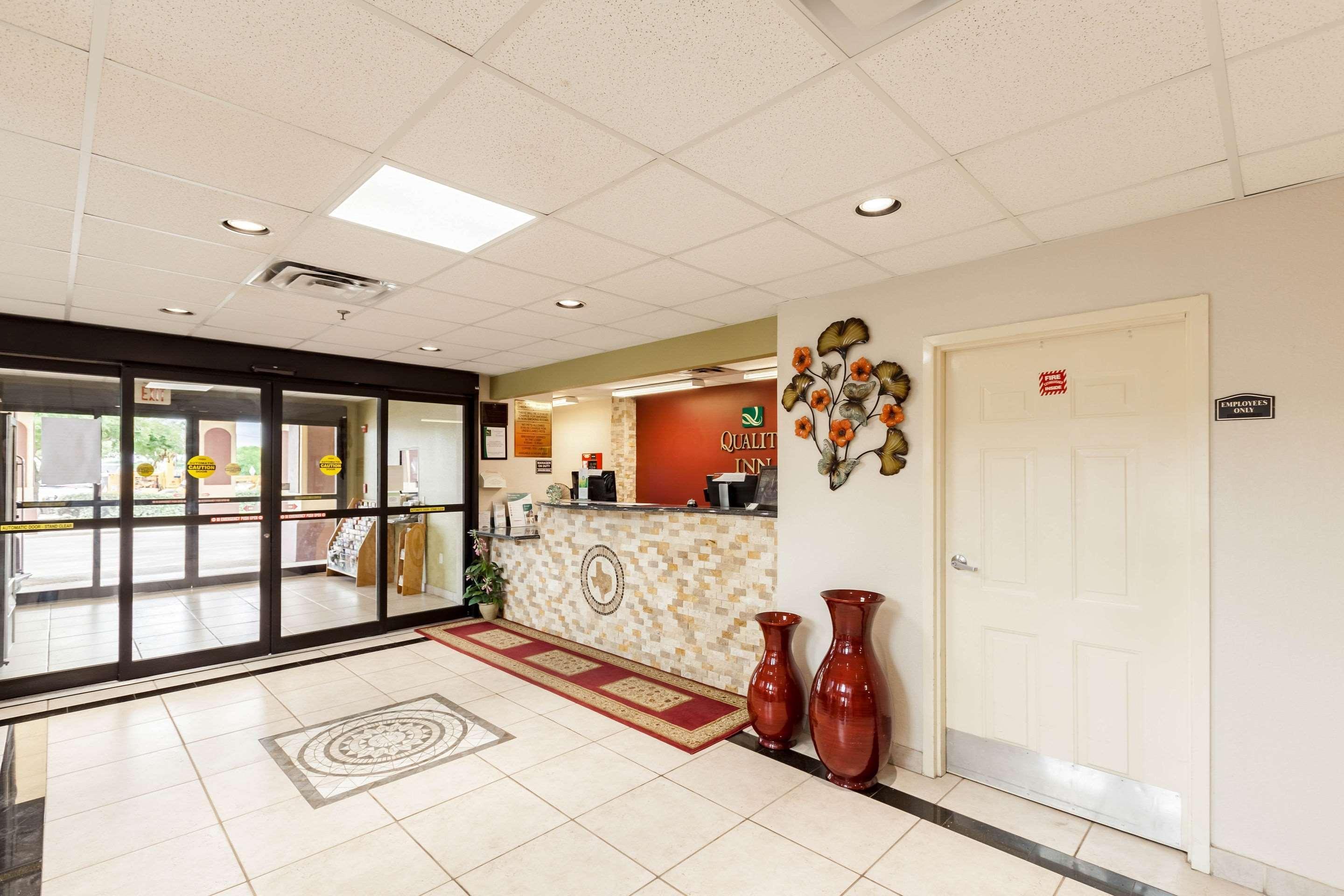 Quality Near Seaworld - Lackland Hotel San Antonio