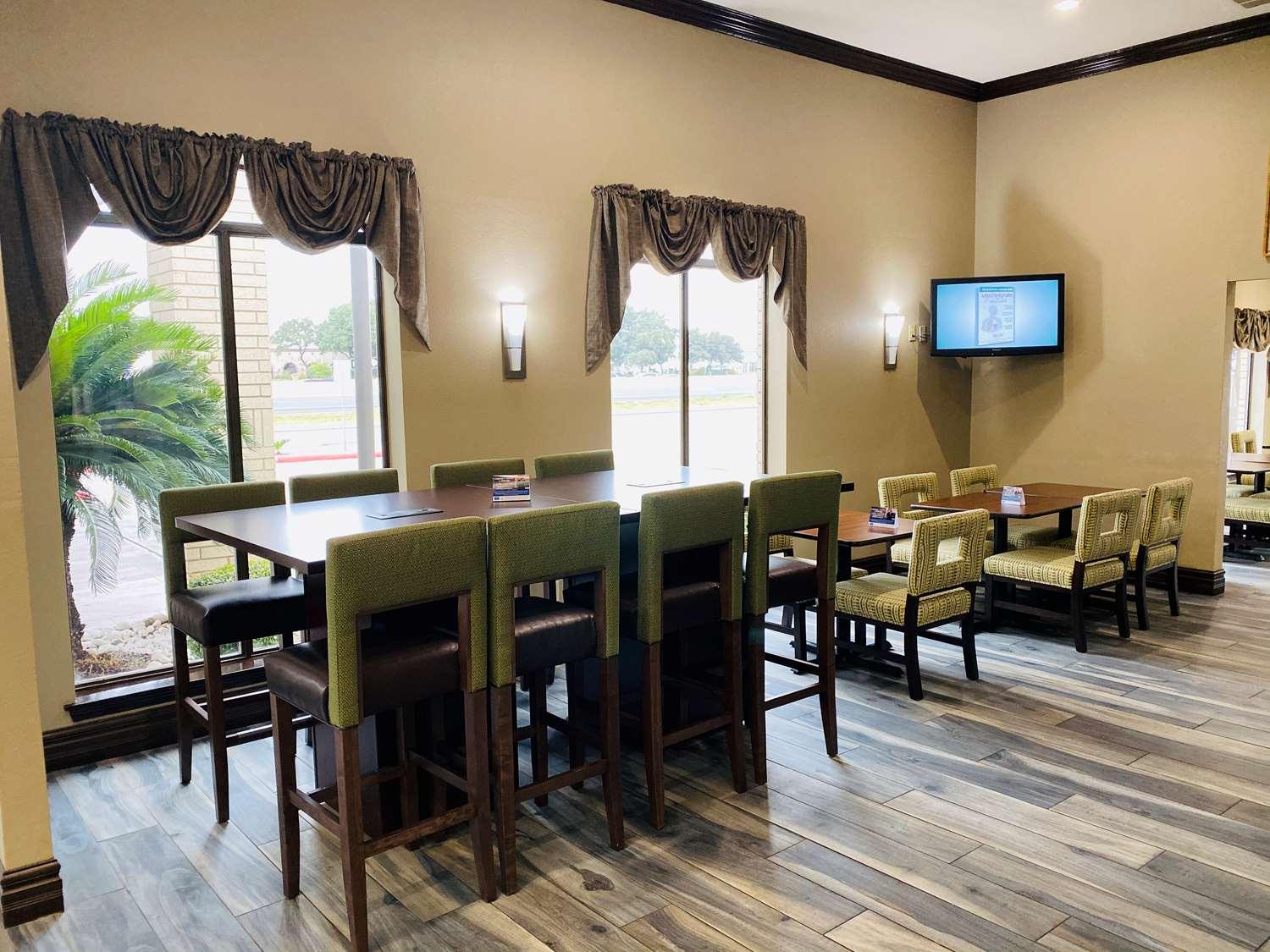 Motel Western Near Lackland Afb Seaworld San Antonio
