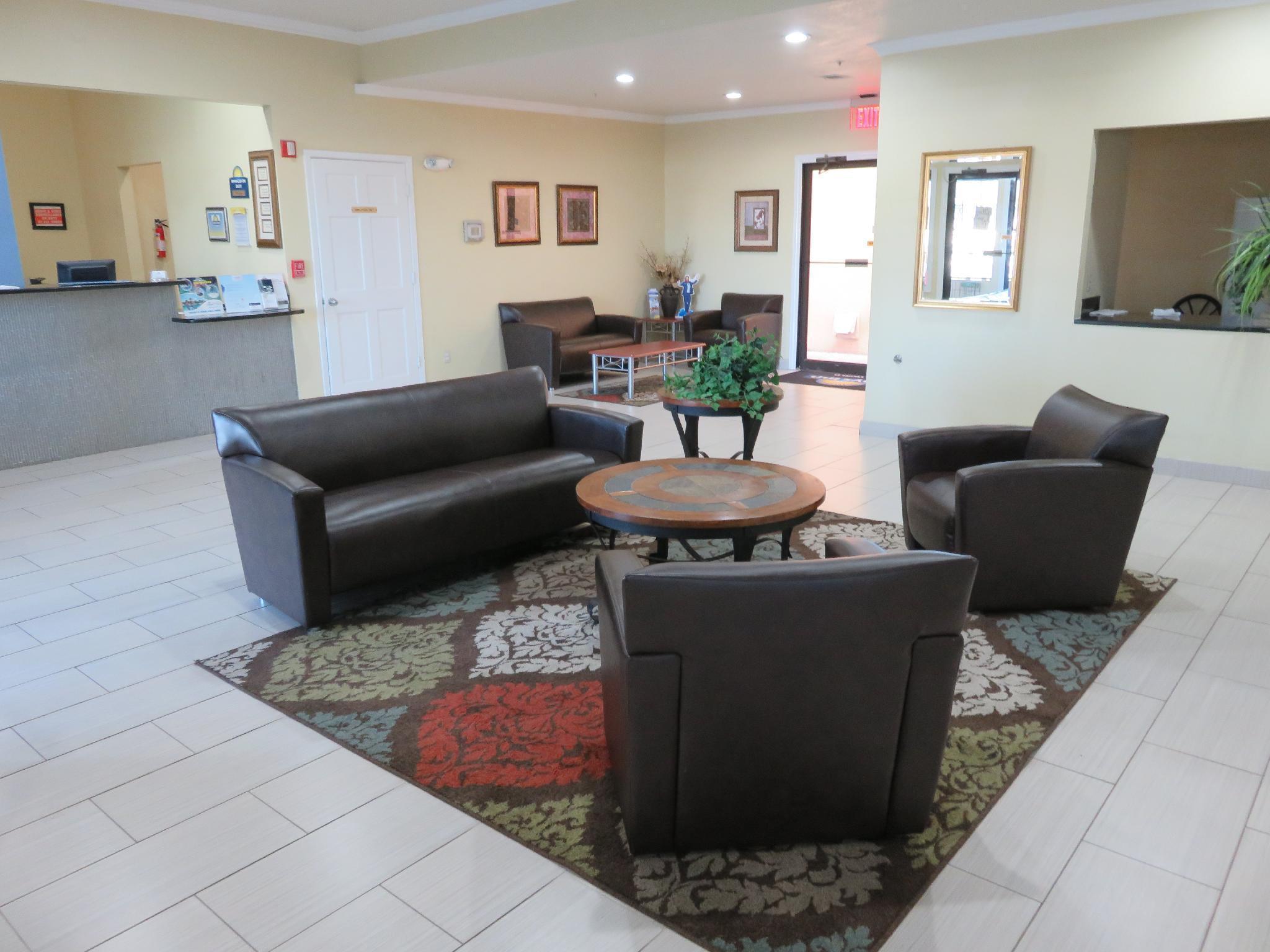 Hotel Days By Wyndham Near Seaworld San Antonio