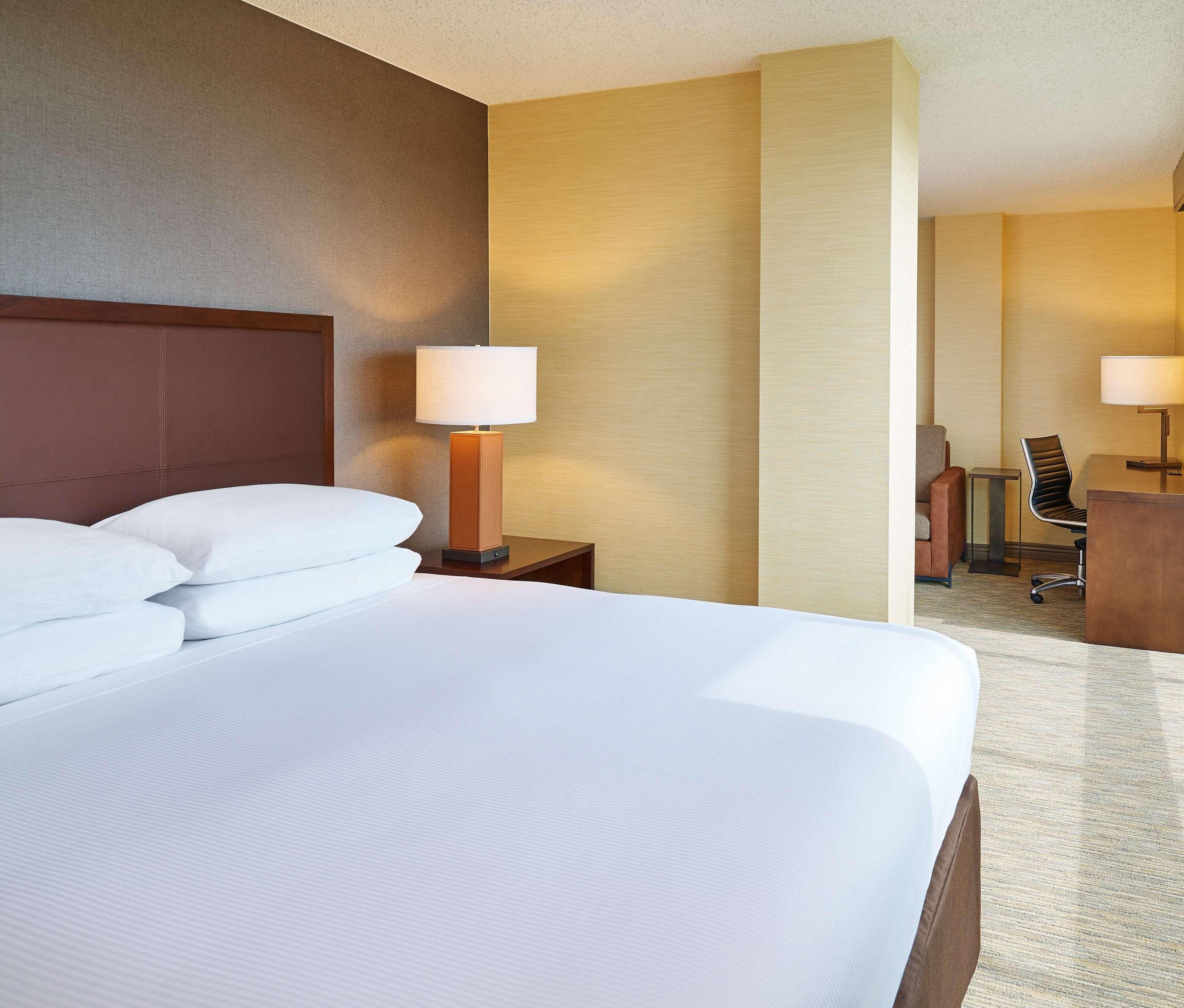 Doubletree By Hilton Airport Hotel