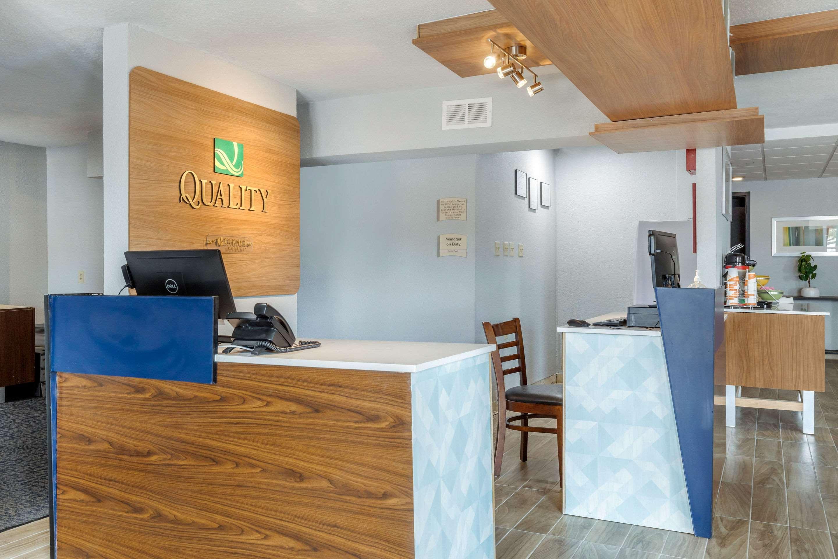 Quality Downtown - Near Market Square 2*