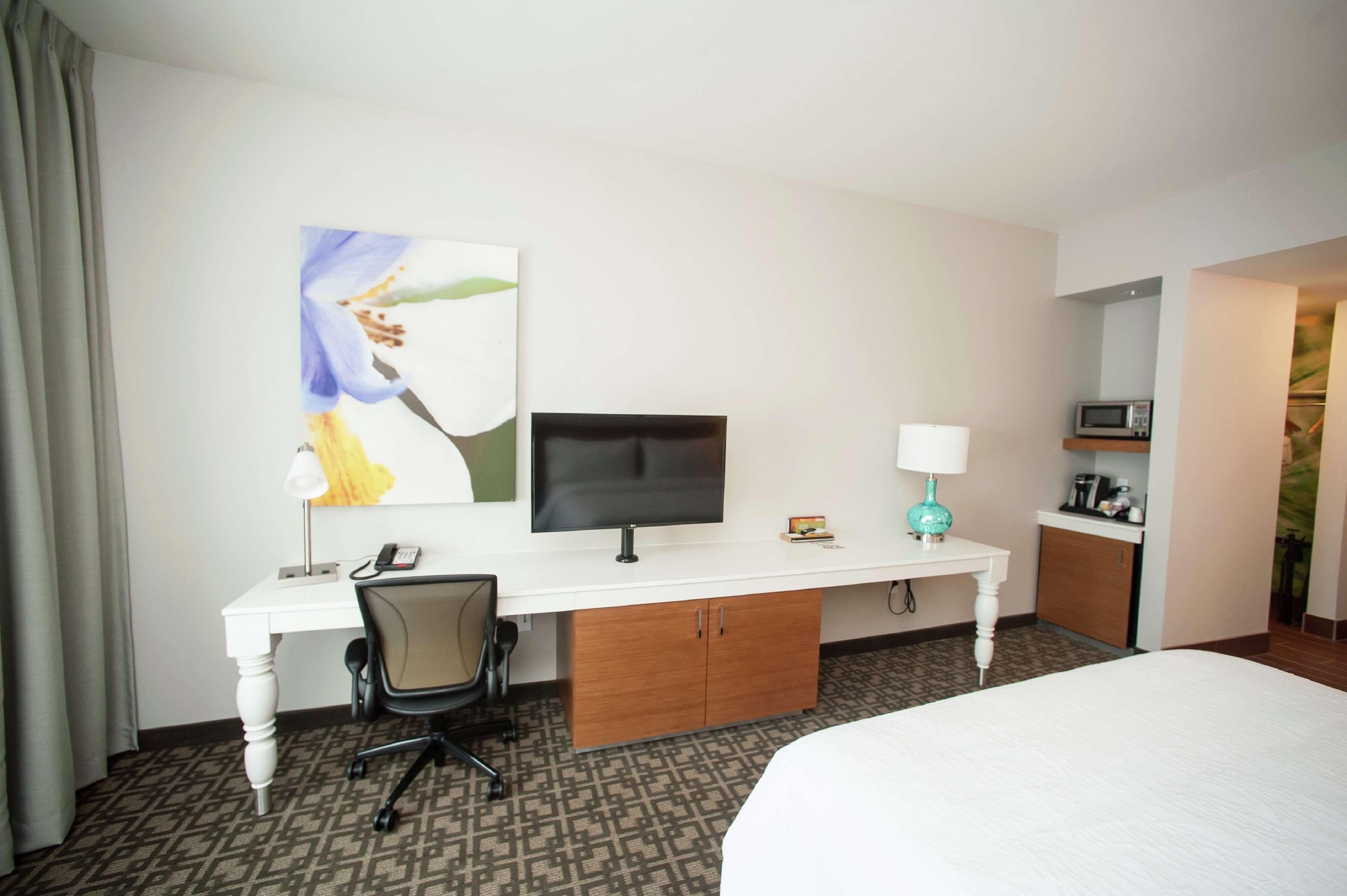 Hilton Garden San Antonio-live Oak Conference Center Live Oak