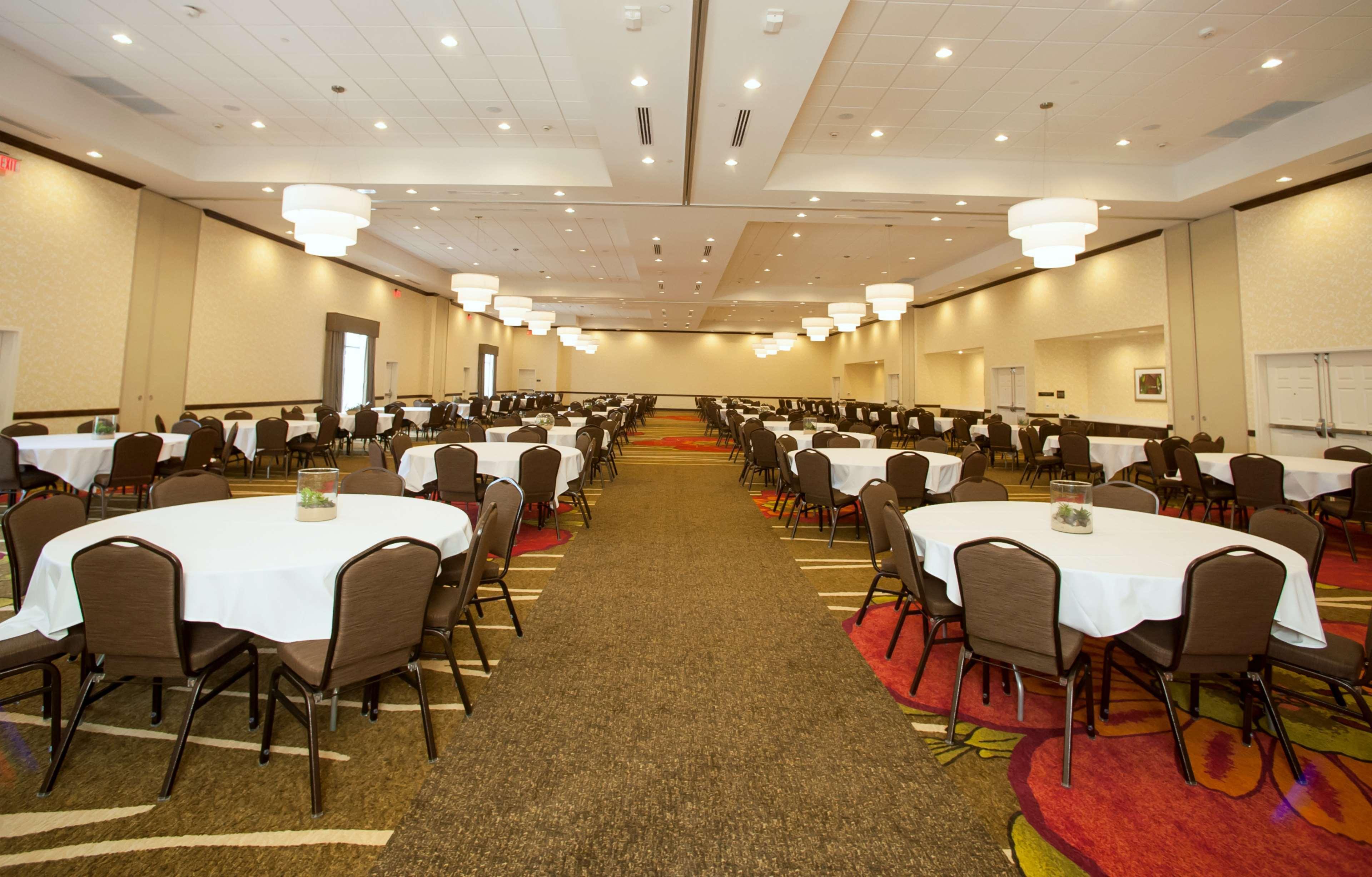 Hilton Garden San Antonio-live Oak Conference Center Hotel