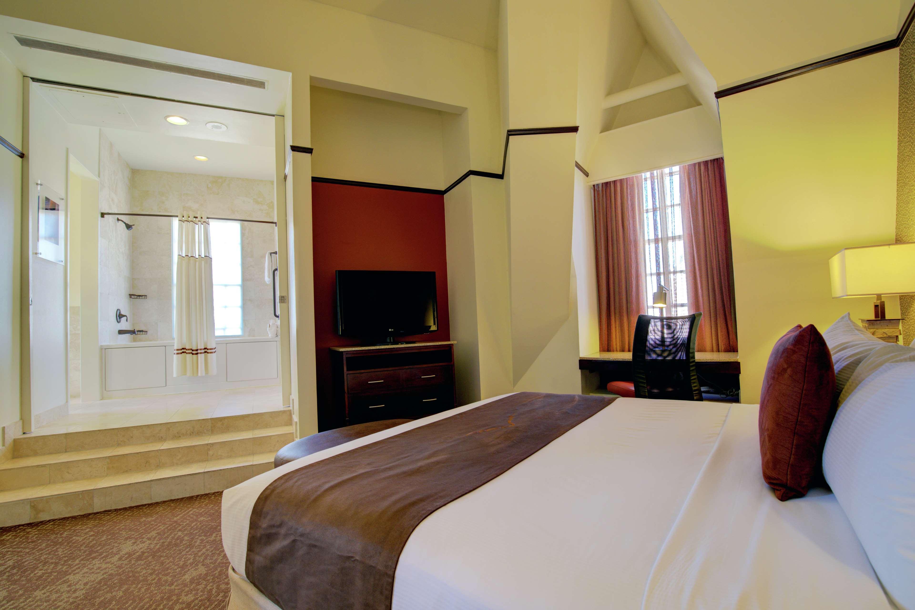 Hotel The Emily Morgan - A Doubletree By Hilton