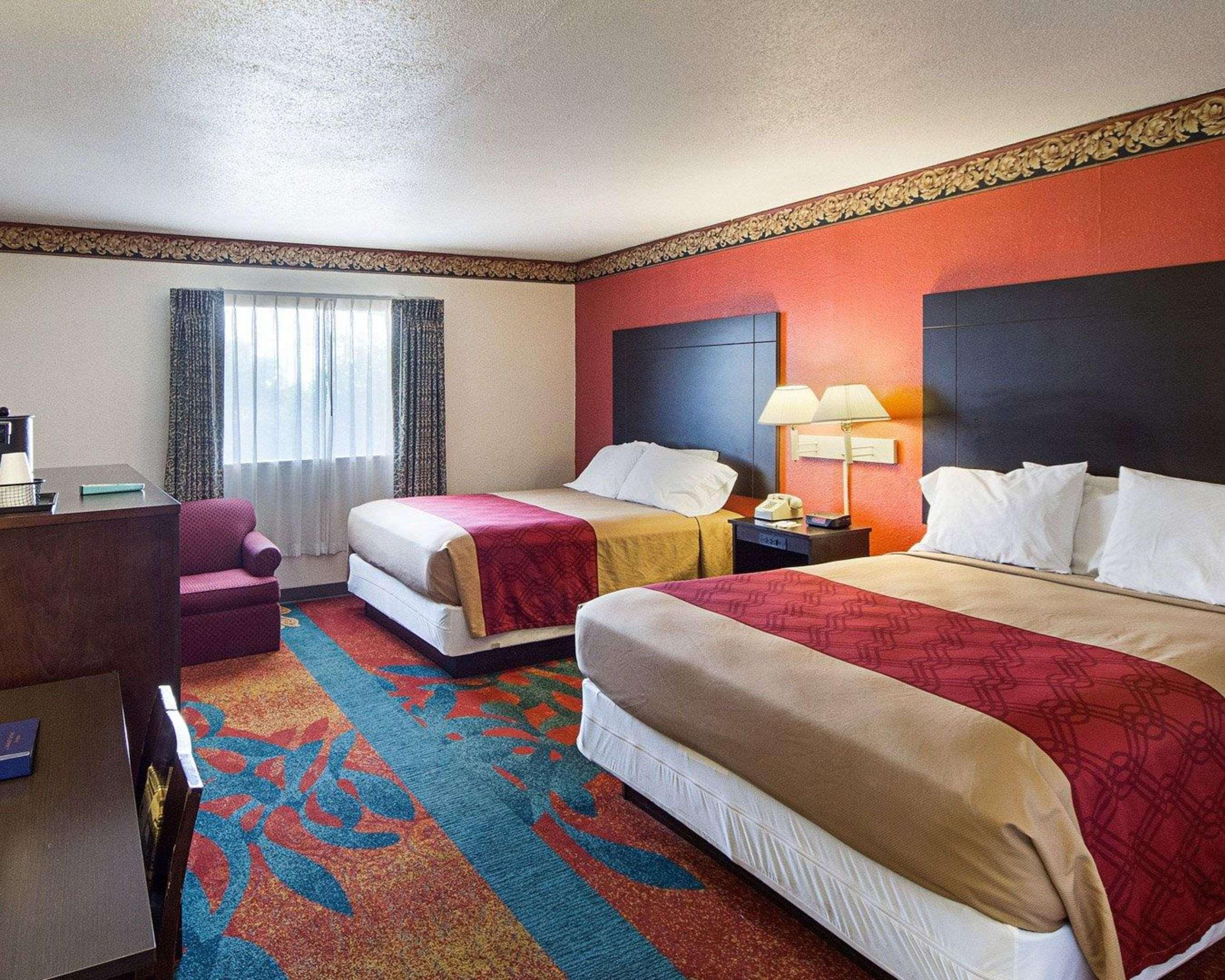 Rodeway Lackland Afb - Seaworld Inn 2*