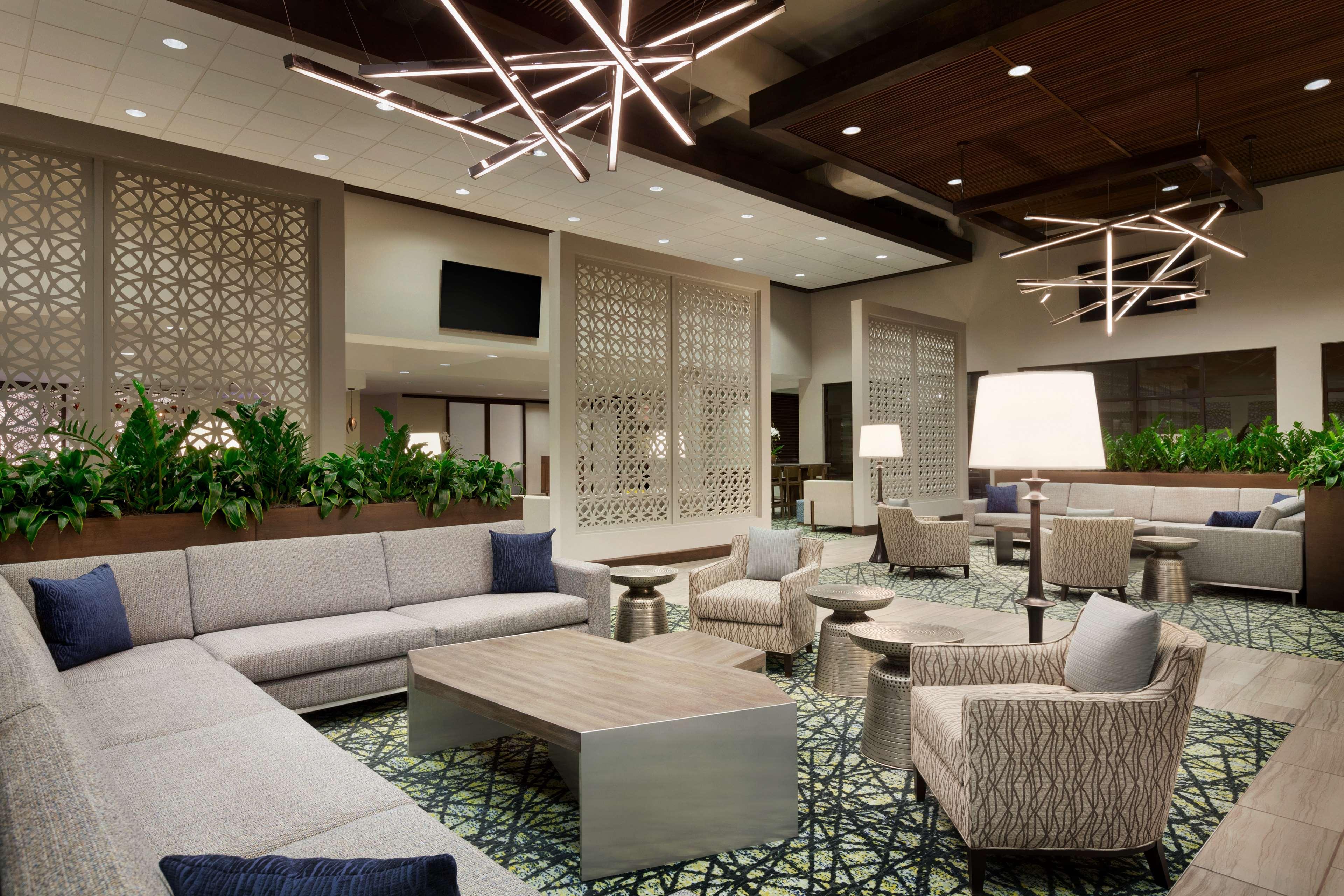 Embassy Brooks Base & Hotel 4*