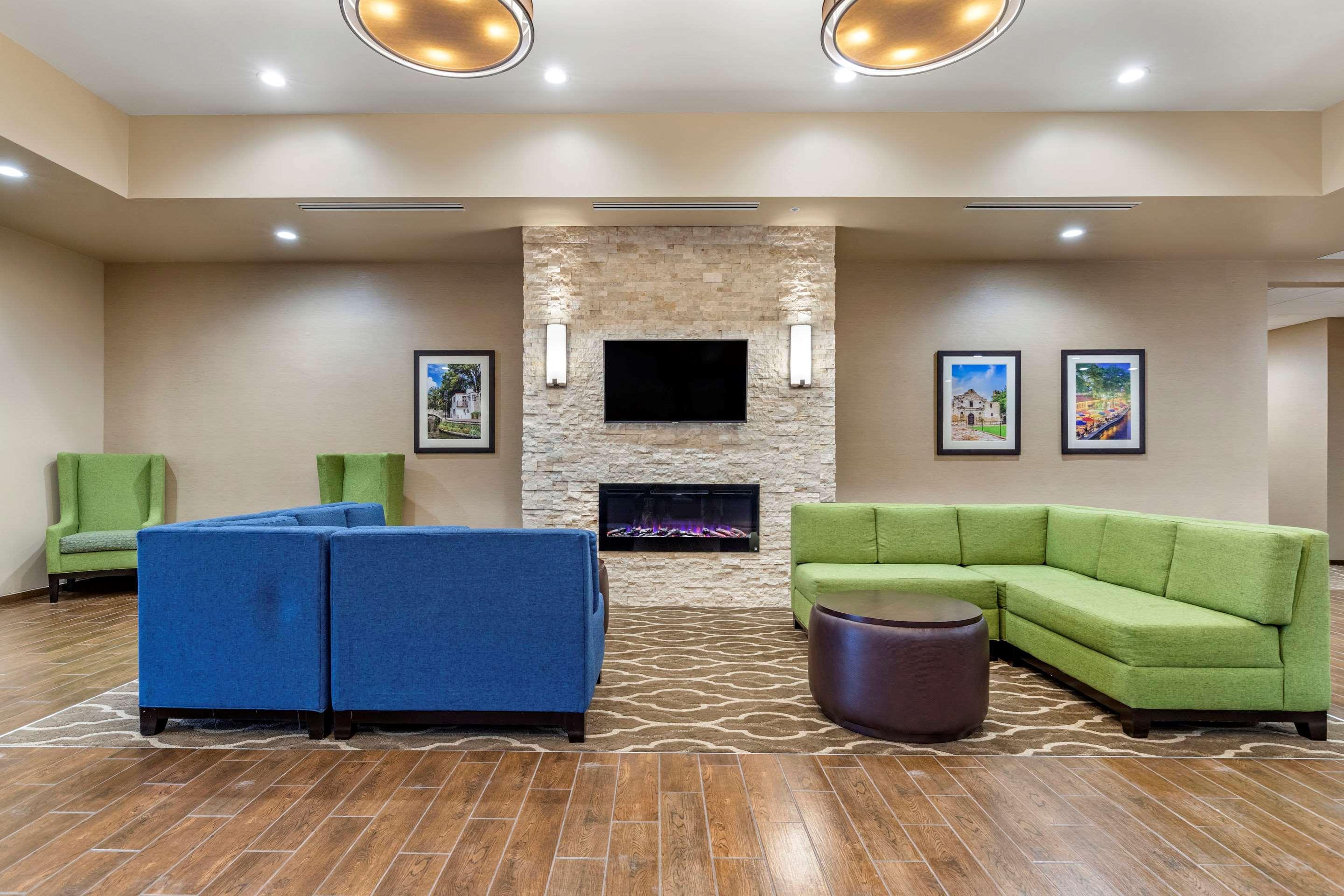 Hotel Comfort Ft Sam Houston-sammc Area 2*