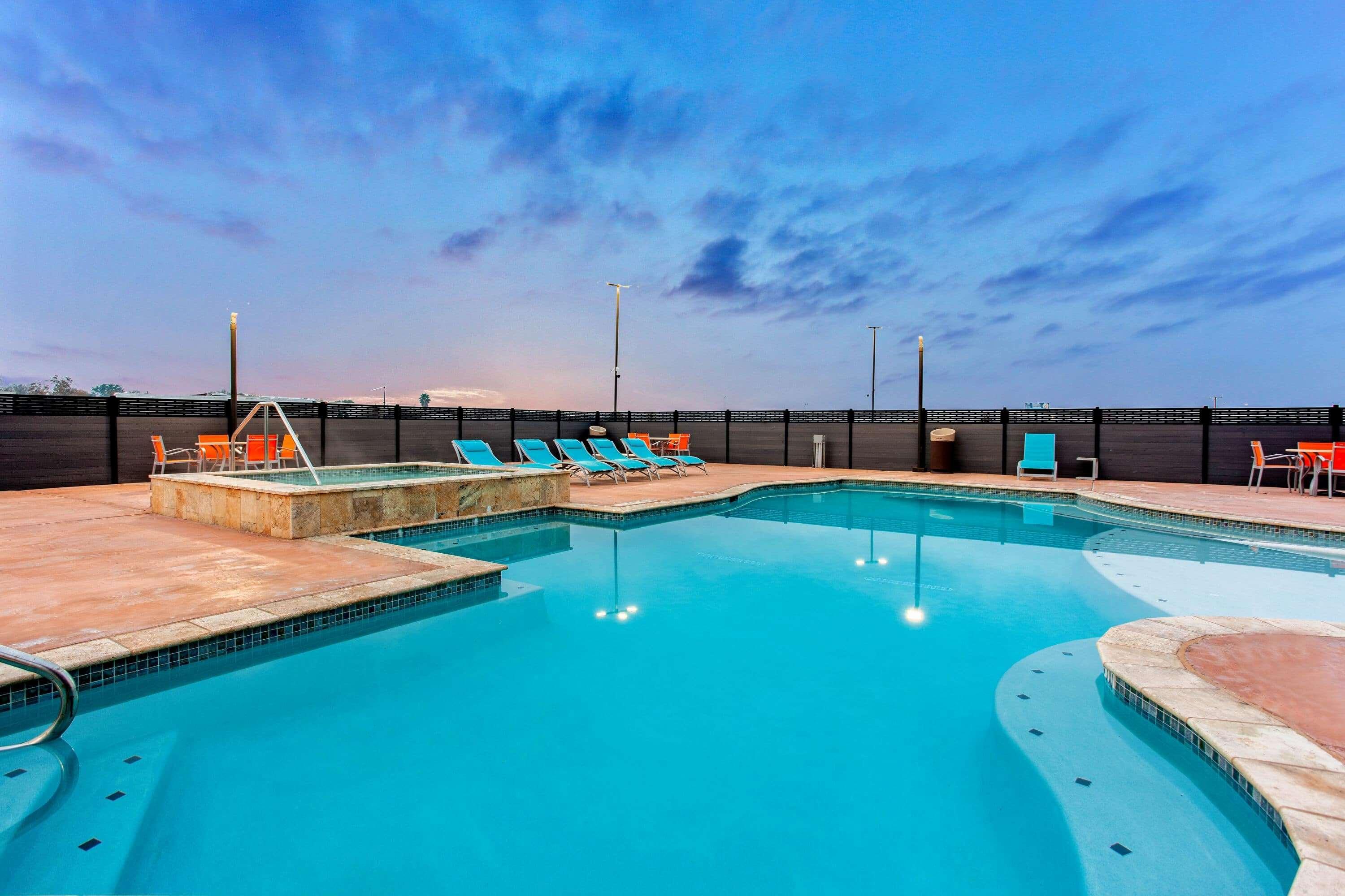 La Quinta By Wyndham Alamo Hotel 3*