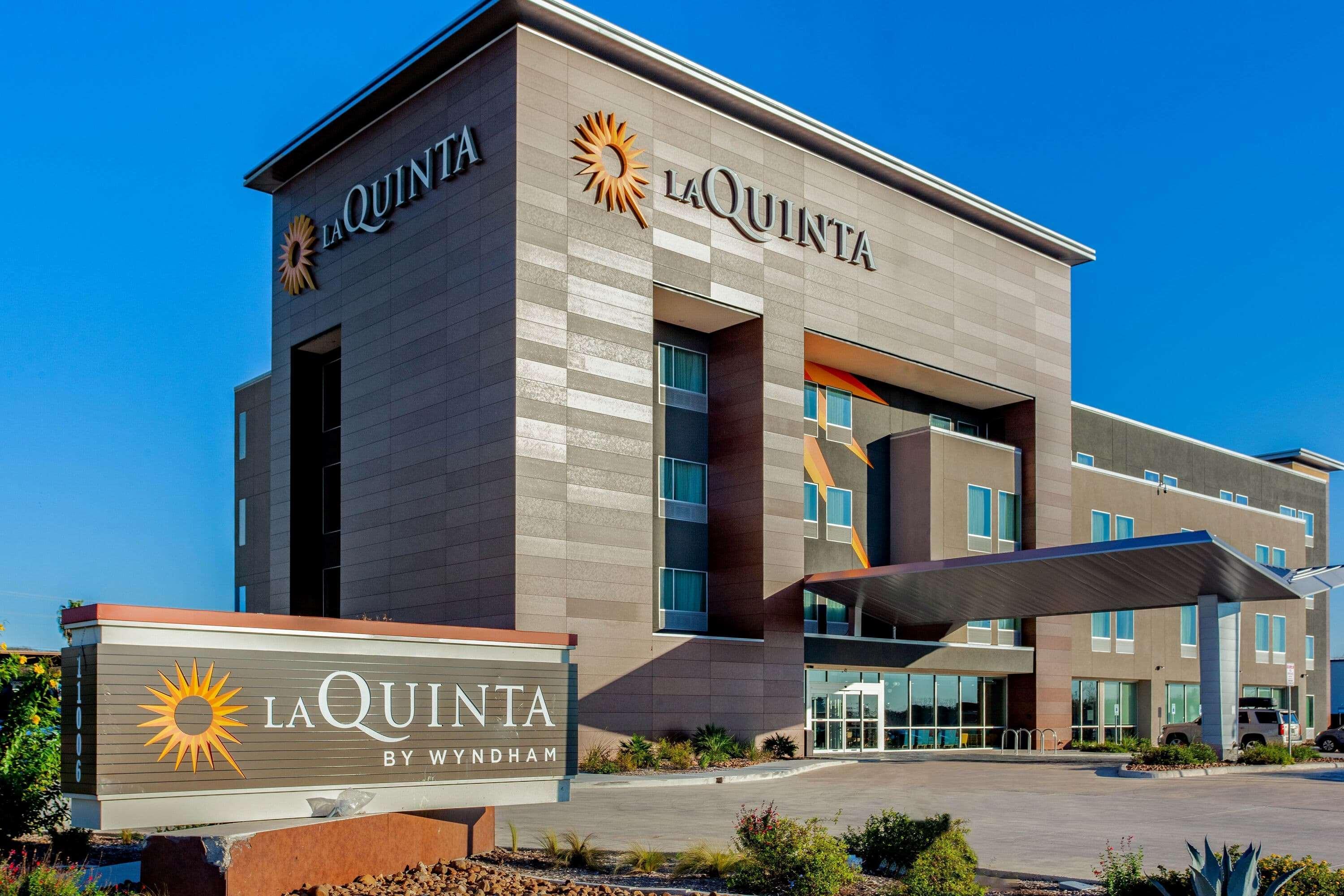 La Quinta By Wyndham Alamo Hotel 3*